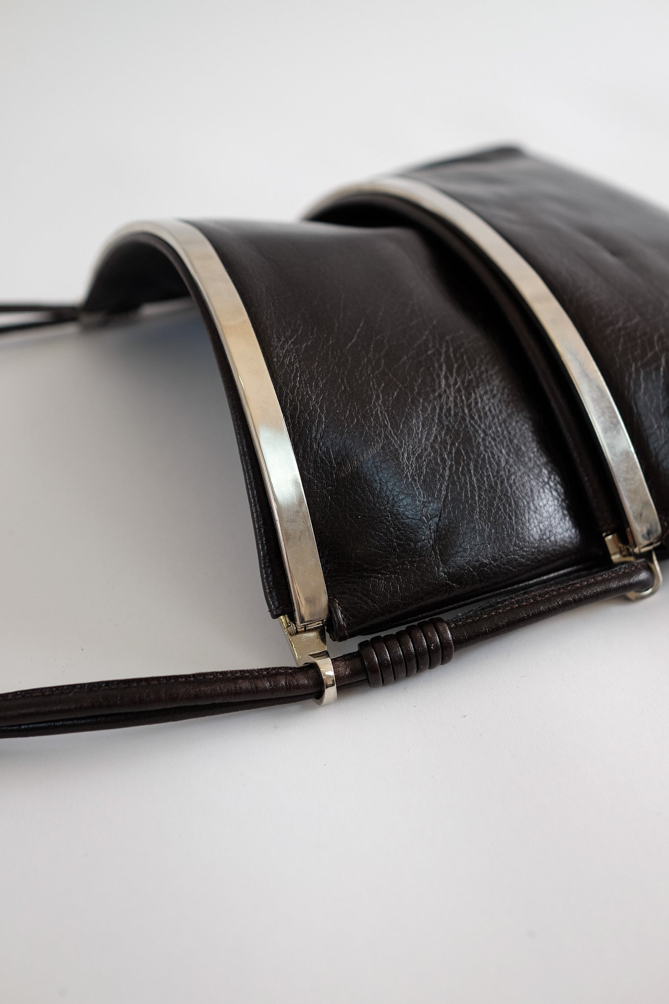 CESARE PICCINI 1970S  LEATHER SNAP BAG IN DARK BROWN