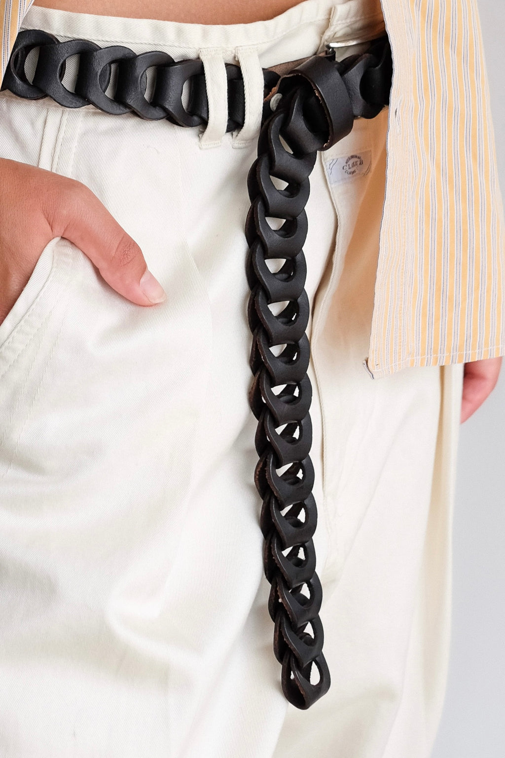 A_COLLECTION LEATHER LINK BELT