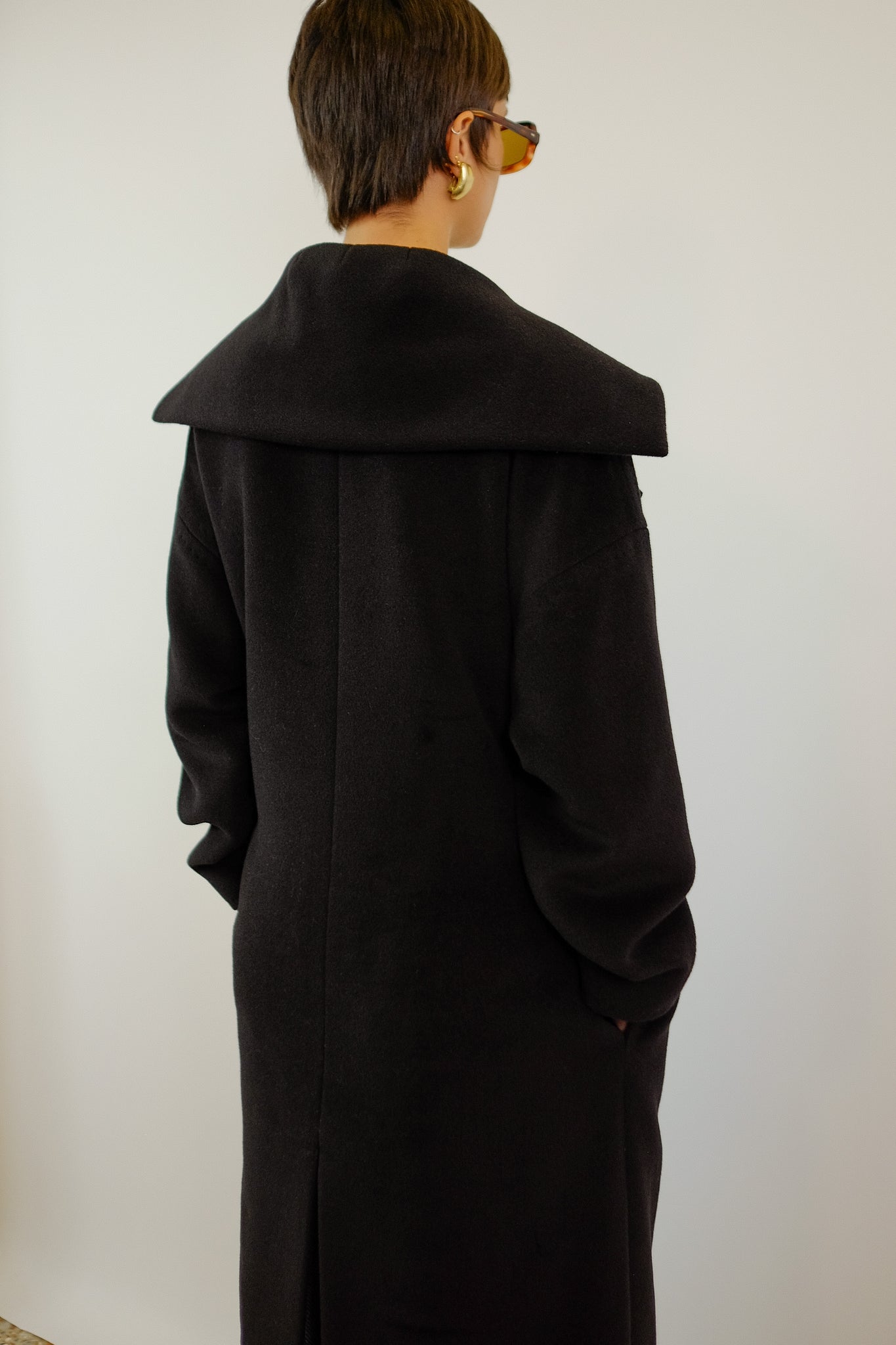 MAXMARA VIRGIN WOOL & CASHMERE COAT IN BLACK
