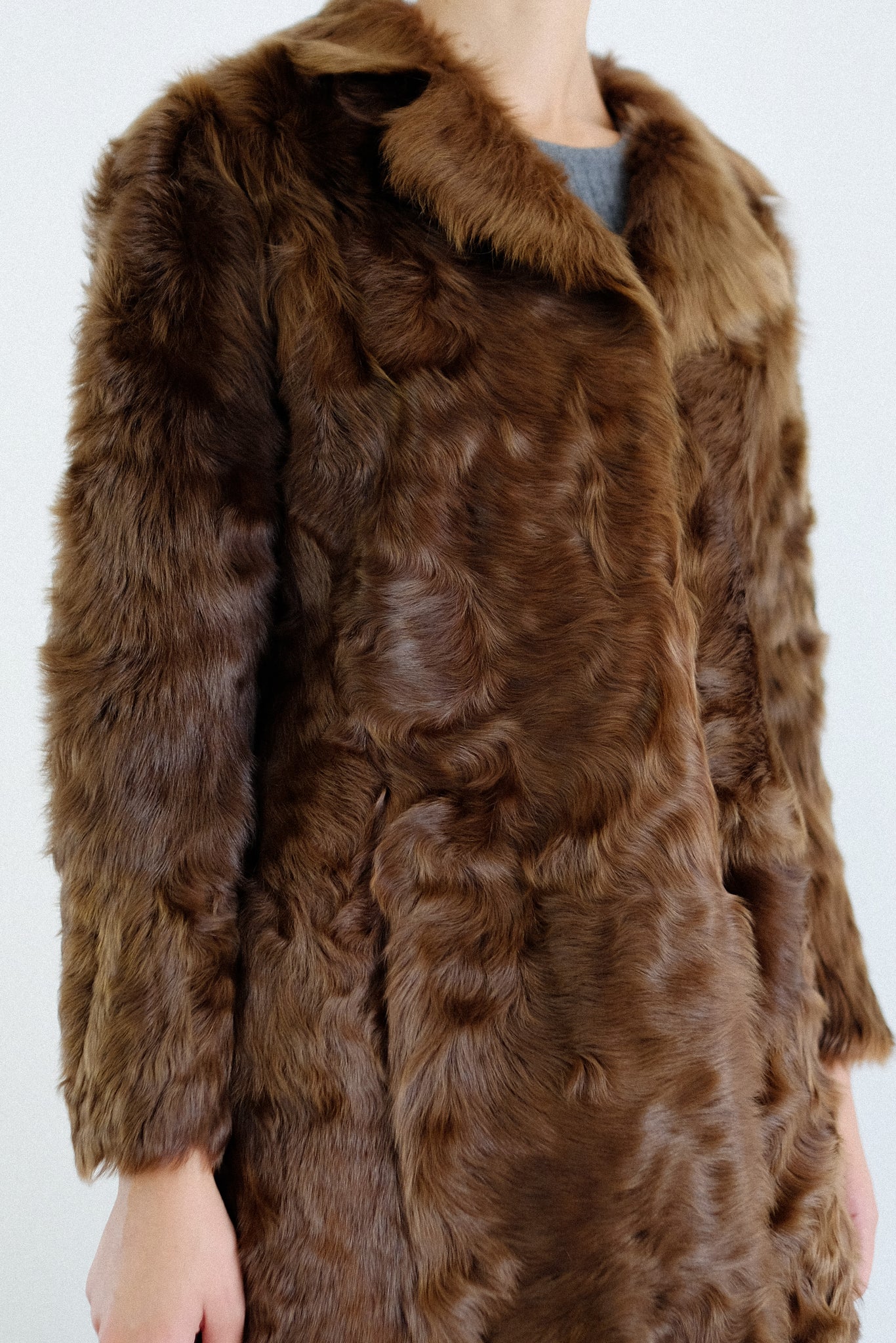CIRCA 1960s FUR JACKET IN CHOCOLATE BROWN
