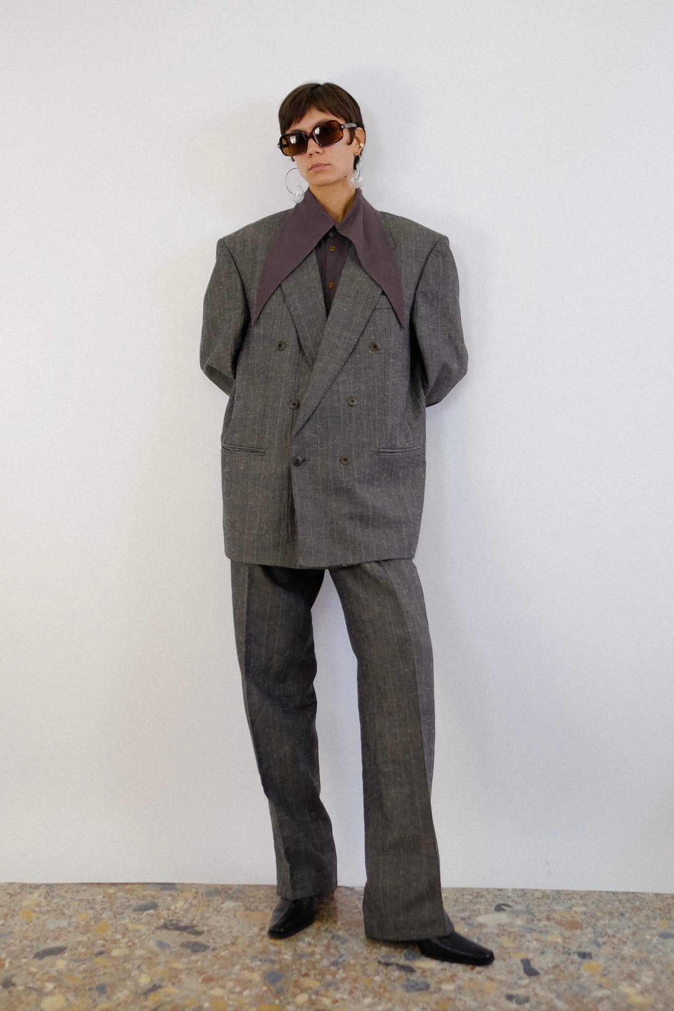 DEL RO SILK TAILORED MENSWEAR SUIT IN GREY