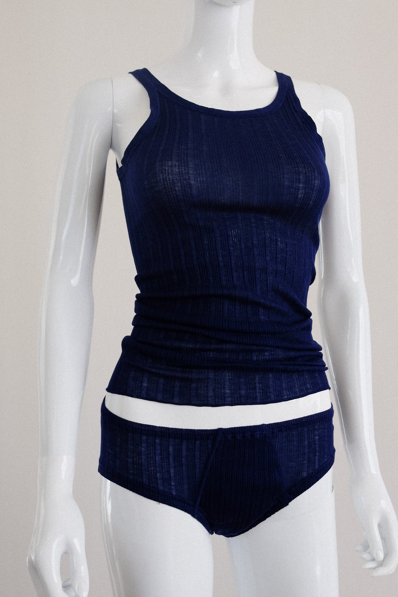 RAGNO DEADSTOCK ITALIAN JERSEY SET IN DEEP NAVY