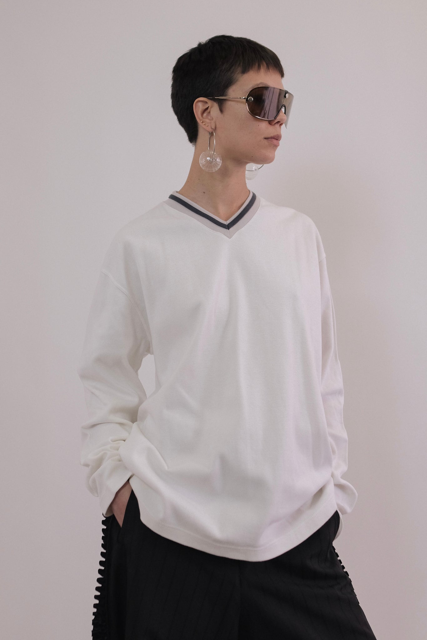 YVES SAINT LAURENT HOMME LONG SLEEVED JERSEY IN WHITE