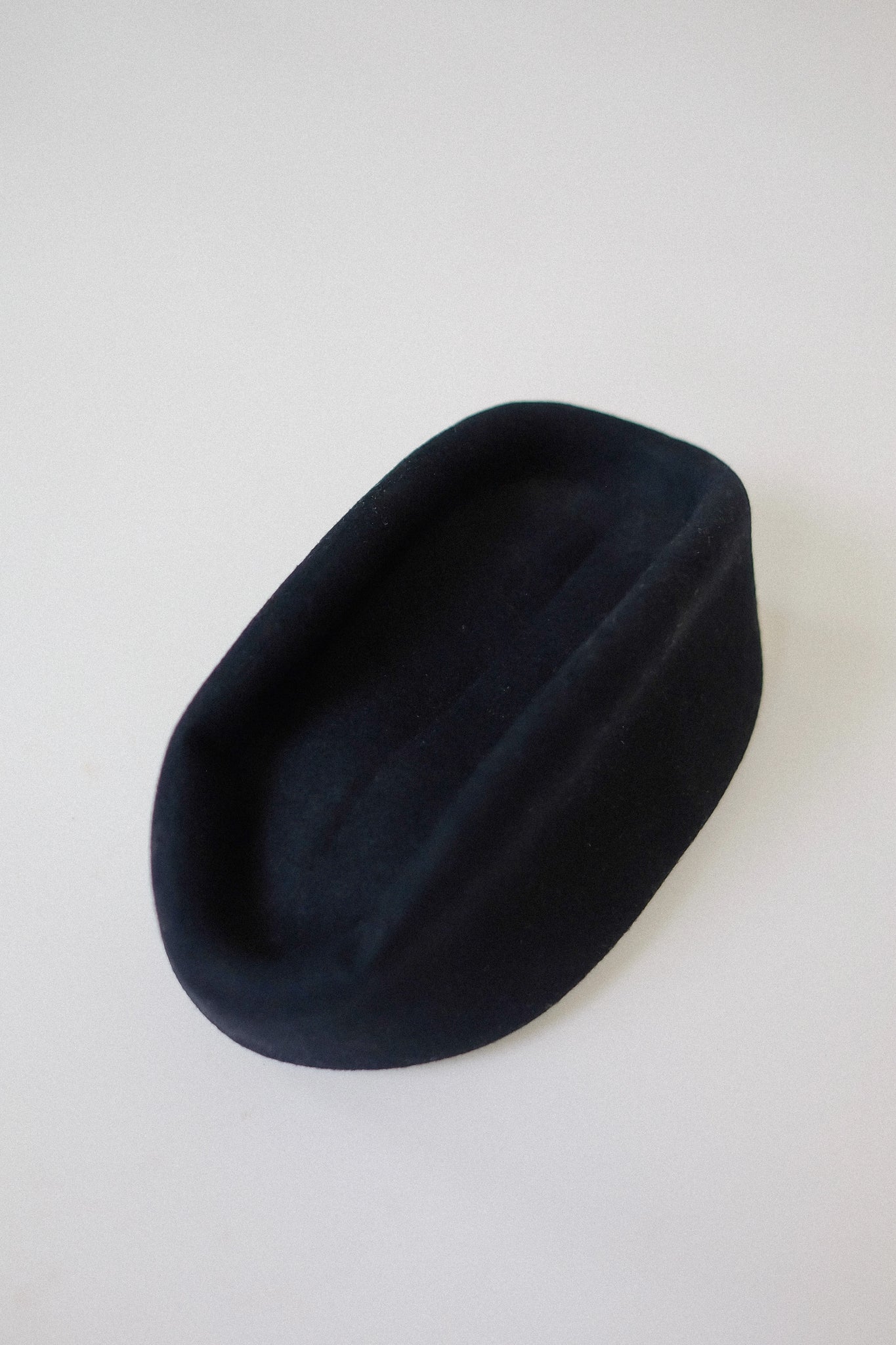 LES COPAINS WOOL HAT IN BLACK FELT