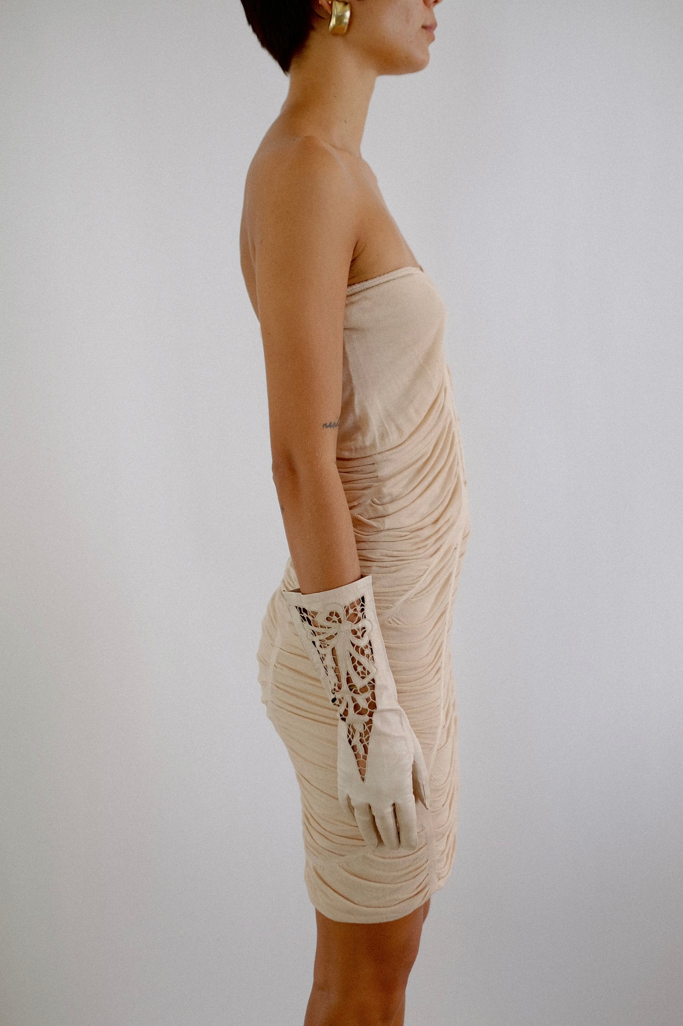 PATRIZIA PEPE TRCH-PLEAT MINI DRESS IN NUDE
