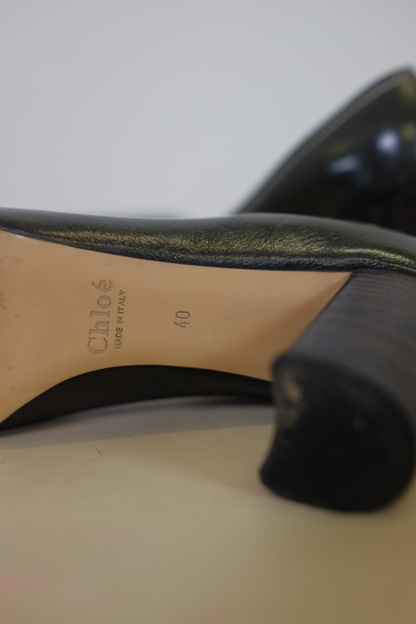 CHLOÉ SHOES IN SAGE GREY