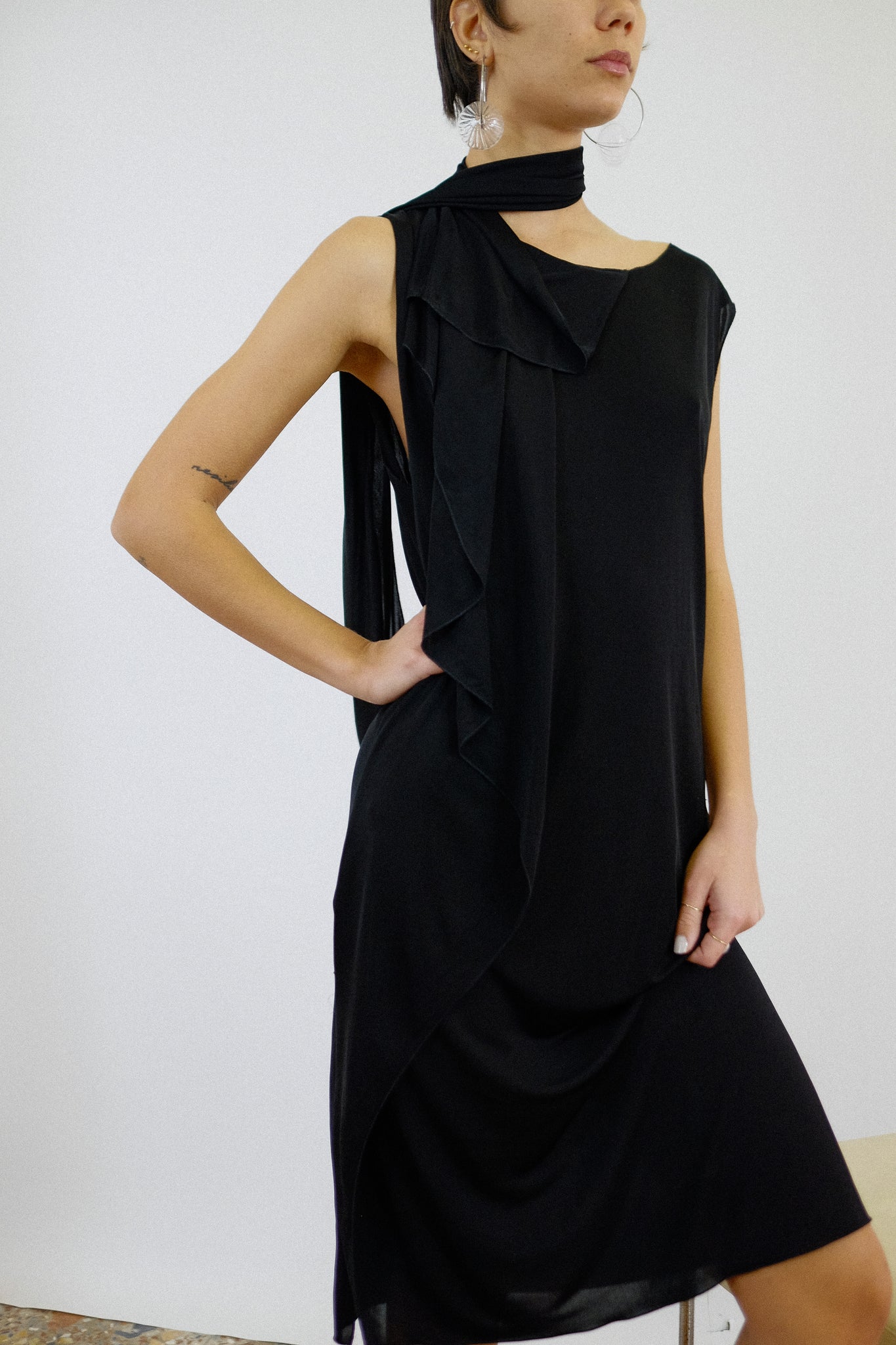 BOTTEGA VENETA TIE-NECK DRESS IN BLACK