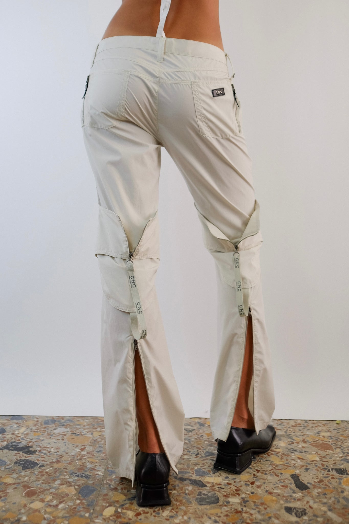 CNC NYLON ZIPPER PANTS