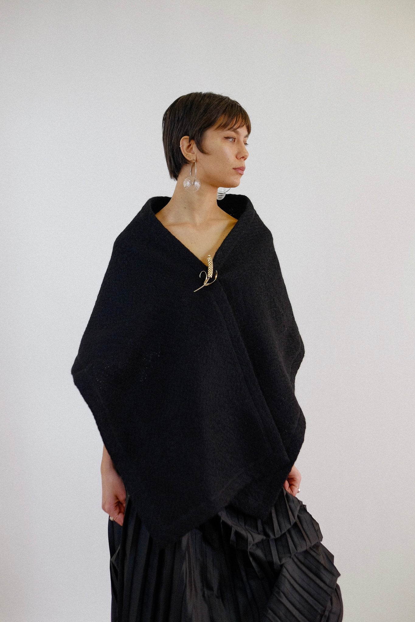 DOLCE AND GABBANA MAXI STOLE/SCARF IN BLACK