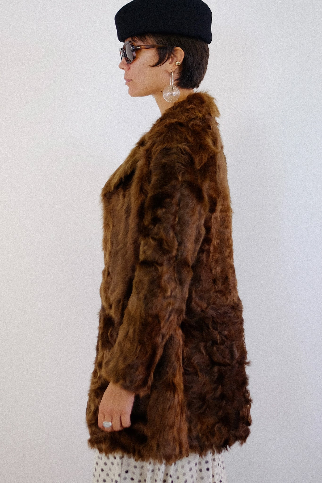 CIRCA 1960s FUR JACKET IN CHOCOLATE BROWN