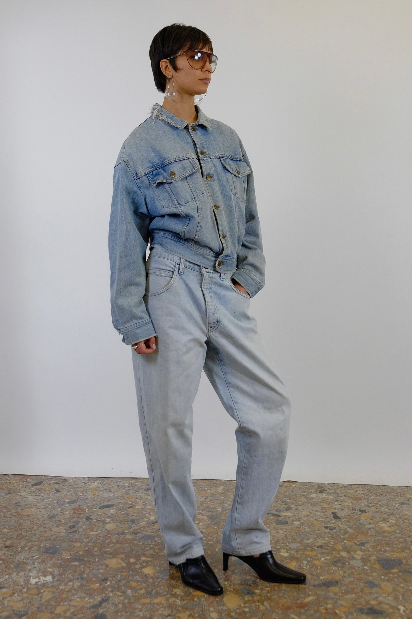 ARMANI JEANS IN LIGHT WASH COTTON