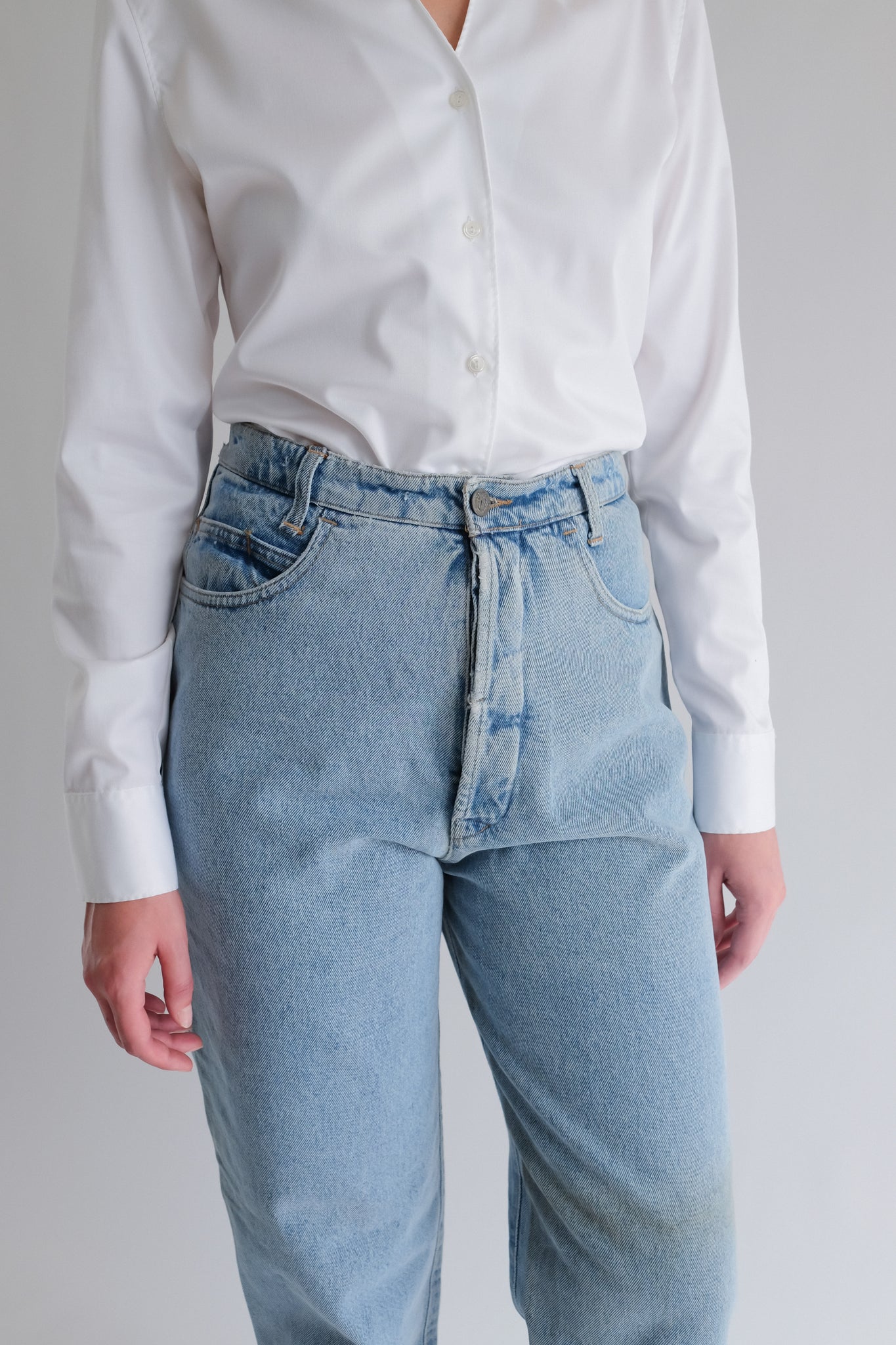 1980S KATHARINE HAMNETT LONDON LIGHT WASH JEANS