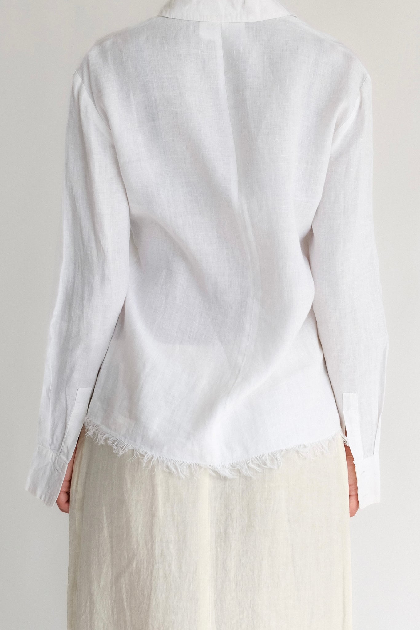 MAX MARA FRAY EDGE SHIRT IN WHITE LINEN