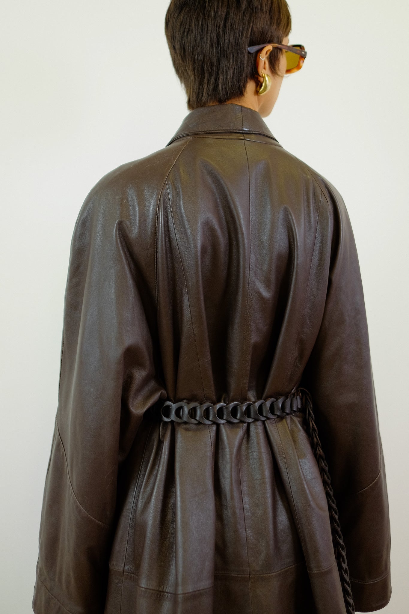 LEATHER SHAWL COAT IN DARK BROWN