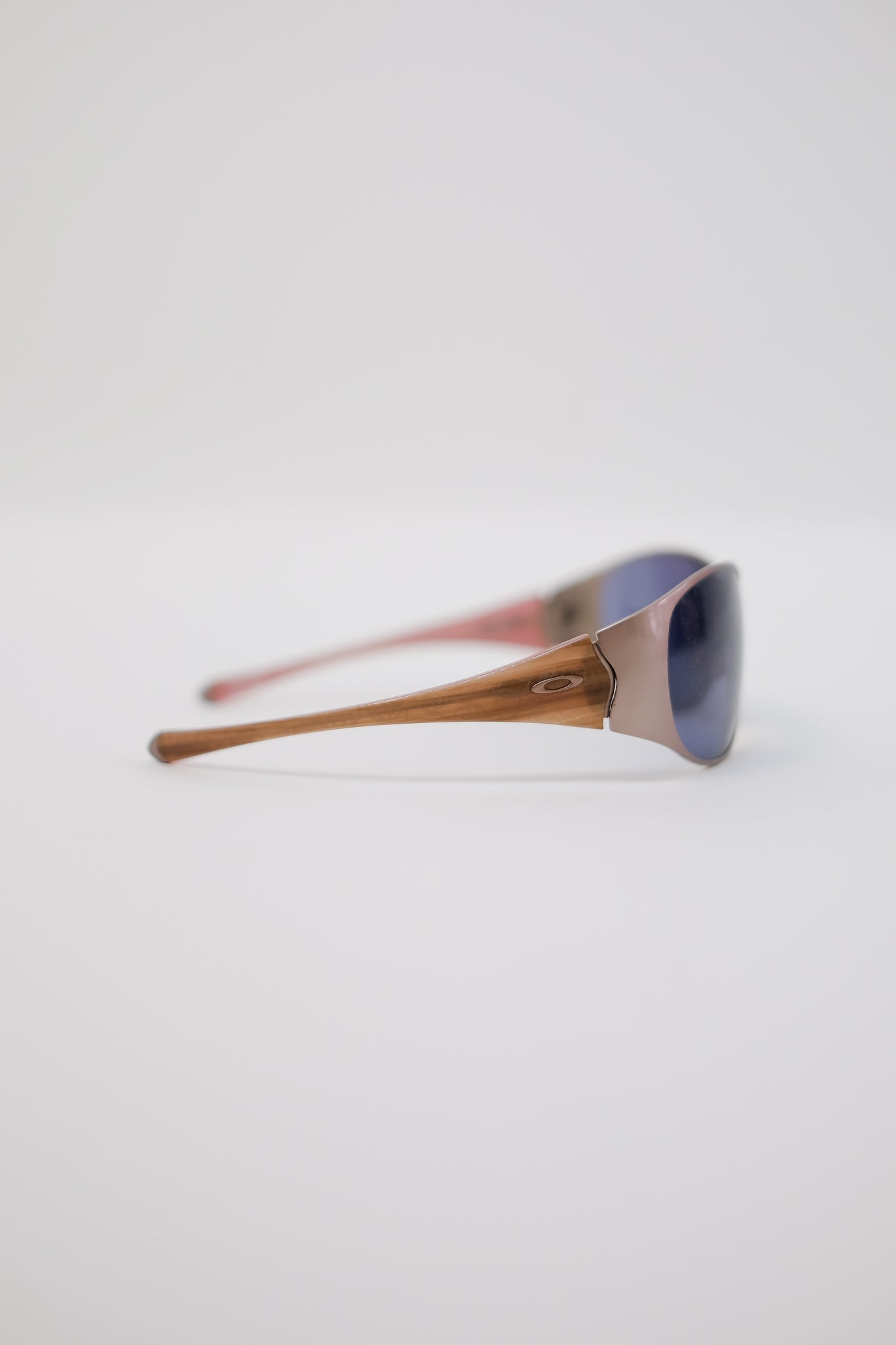 OAKLEY SHADES
