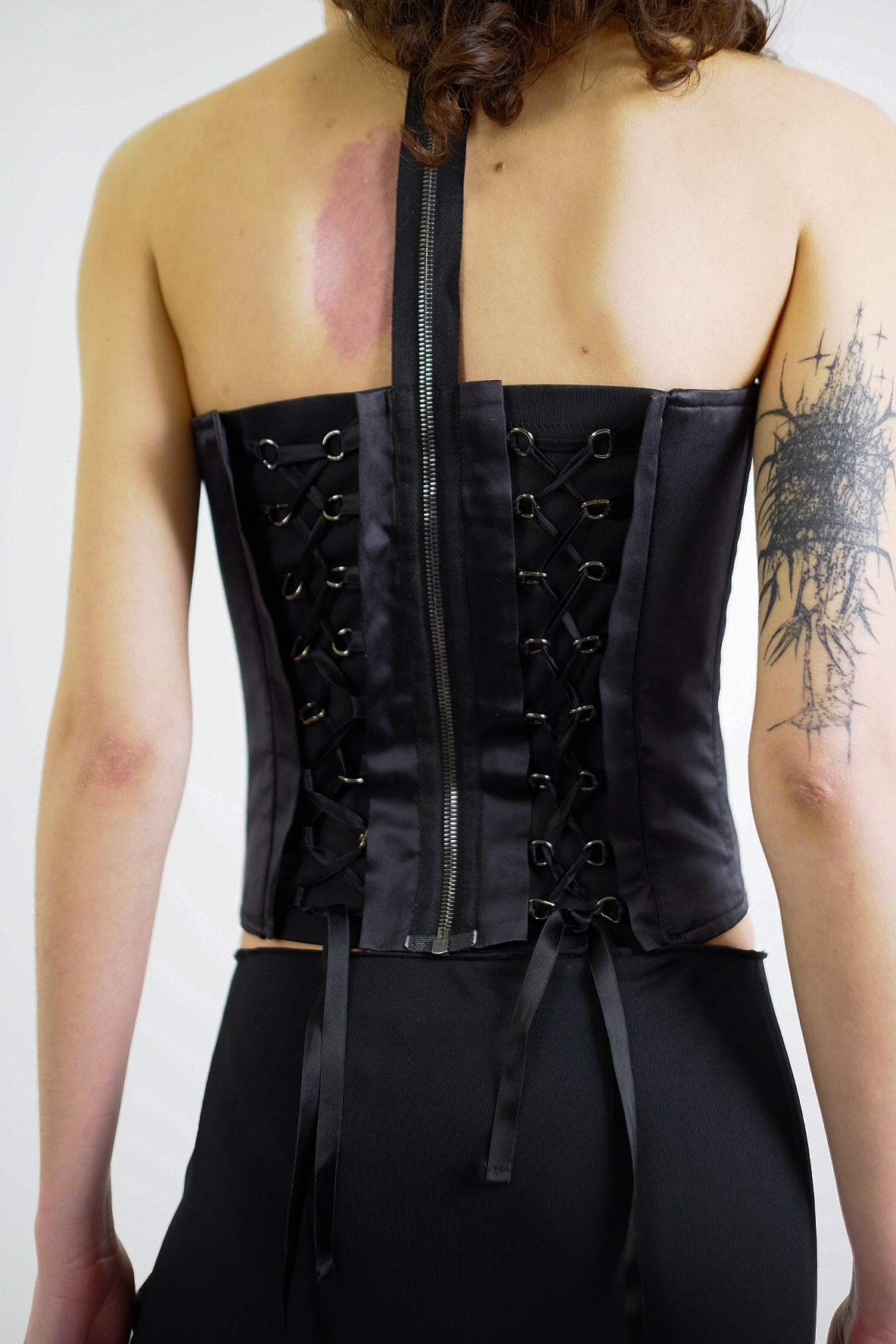 JOHN RICHMOND LACED BACK ZIPPER CORSET