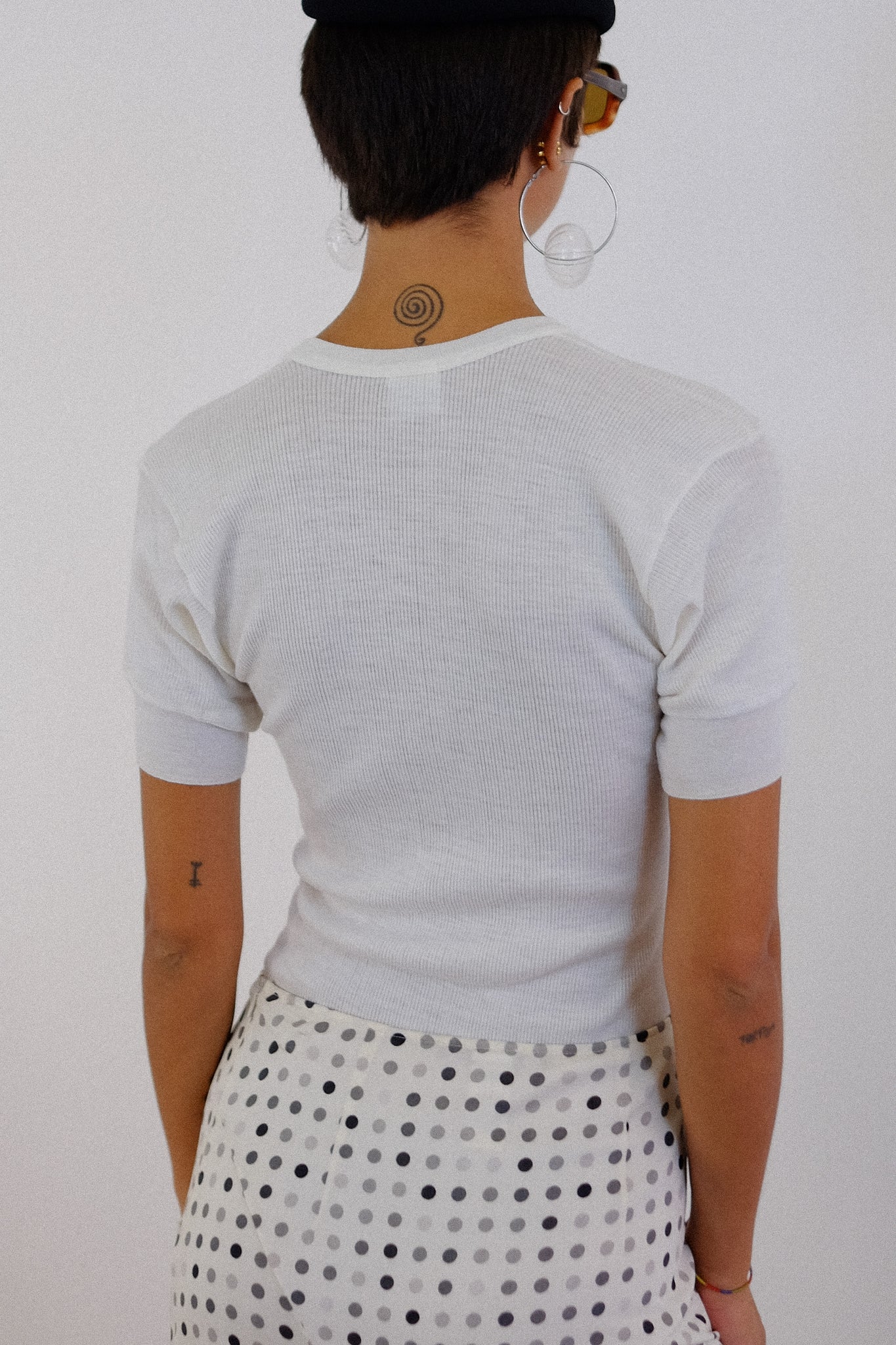 LIABEL DEADSTOCK RIBBED T IN WHITE
