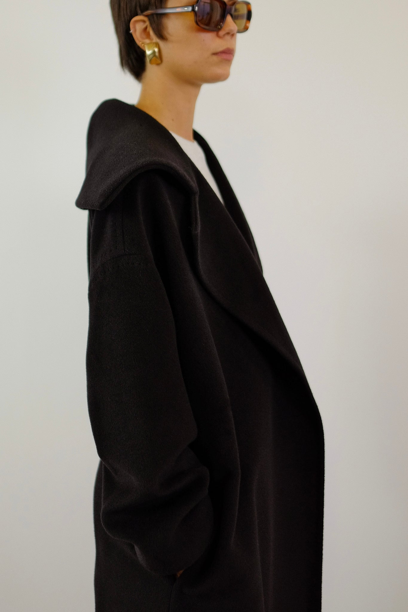 MAXMARA VIRGIN WOOL & CASHMERE COAT IN BLACK