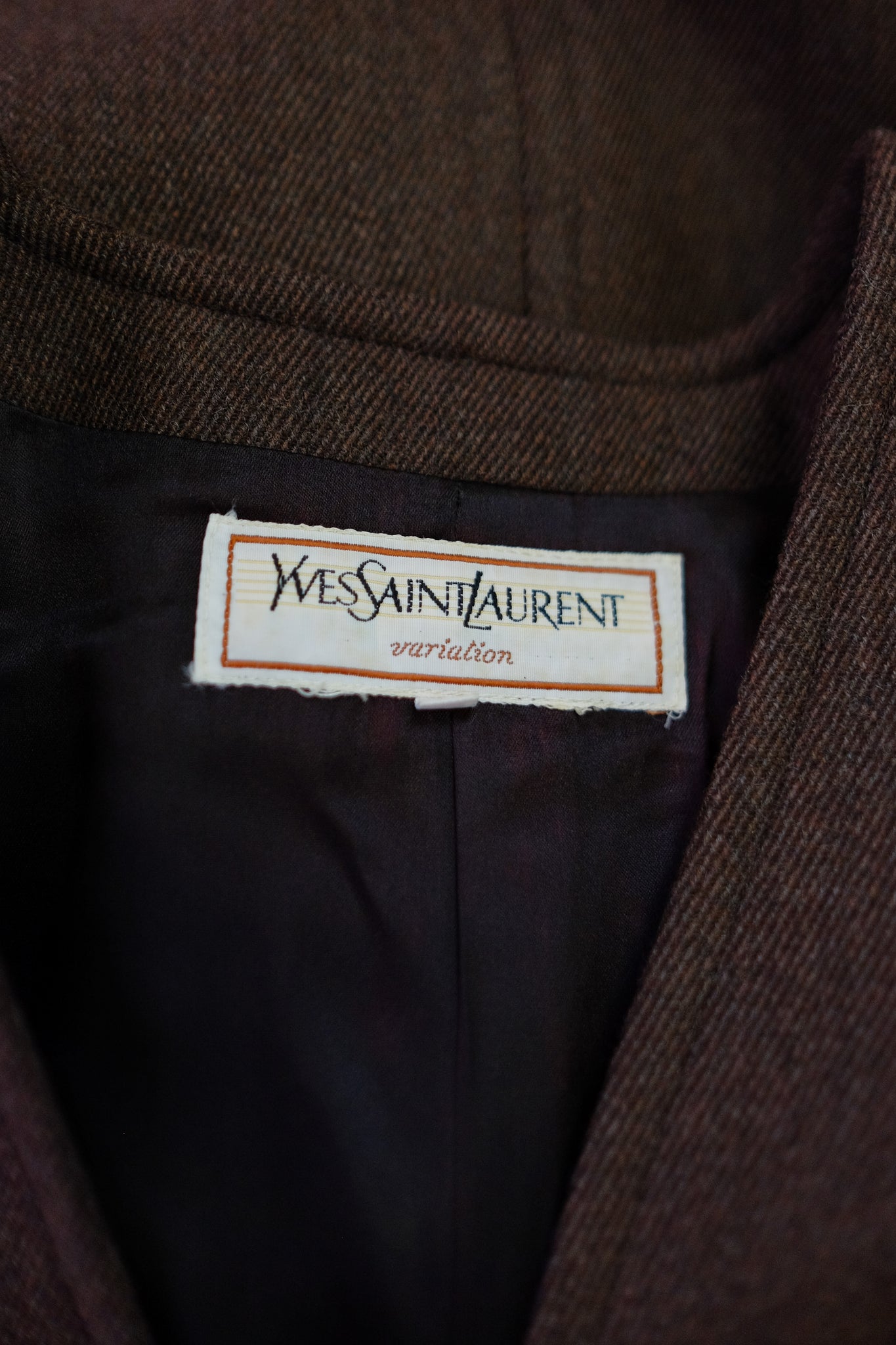 YVES SAINT LAURENT RELAXED COLLARLESS JACKET IN BROWN