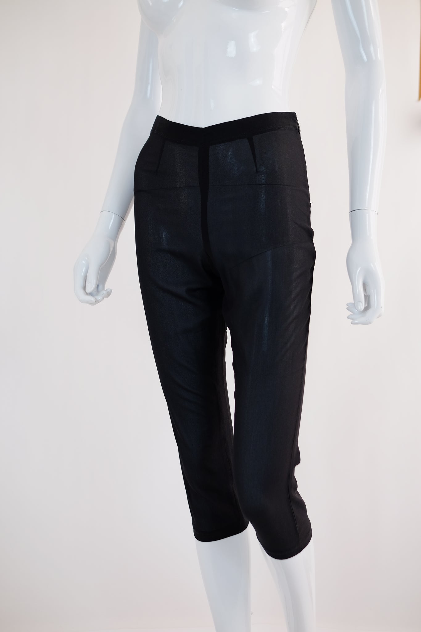 D&G SEMI SHEER CAPRI PANTS IN BLACK CREPE