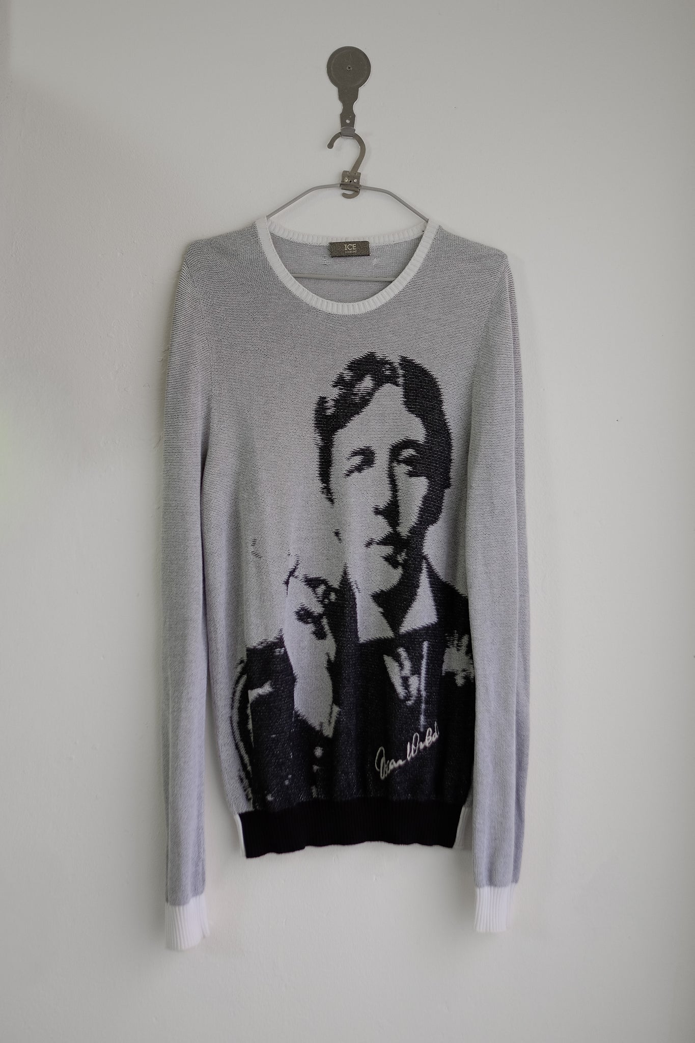 ICEBERG OSCAR WILDE INTARSIA PRINT SWEATER