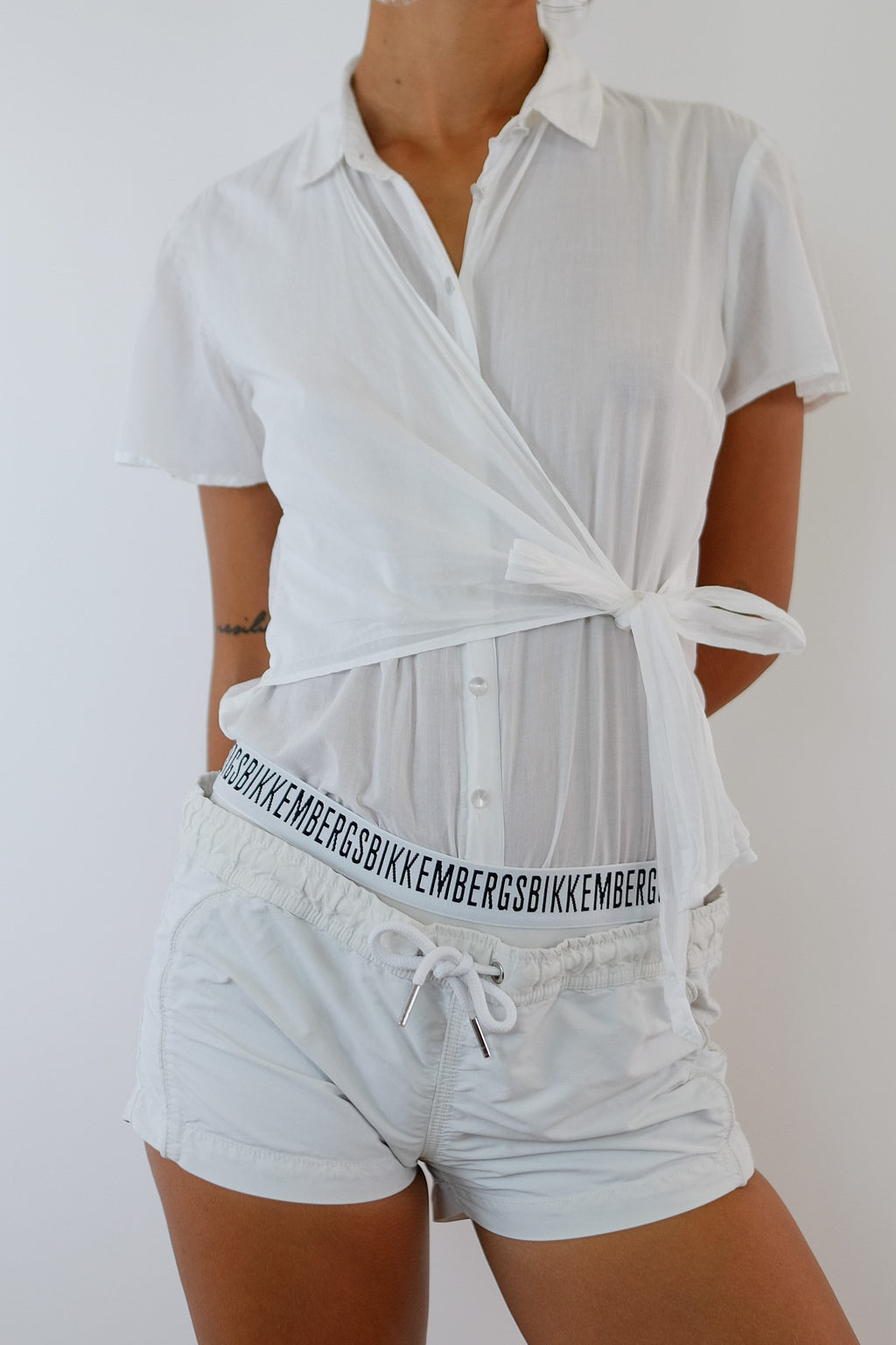 SISLEY TIE SHIRT IN WHITE COTTON VOILE