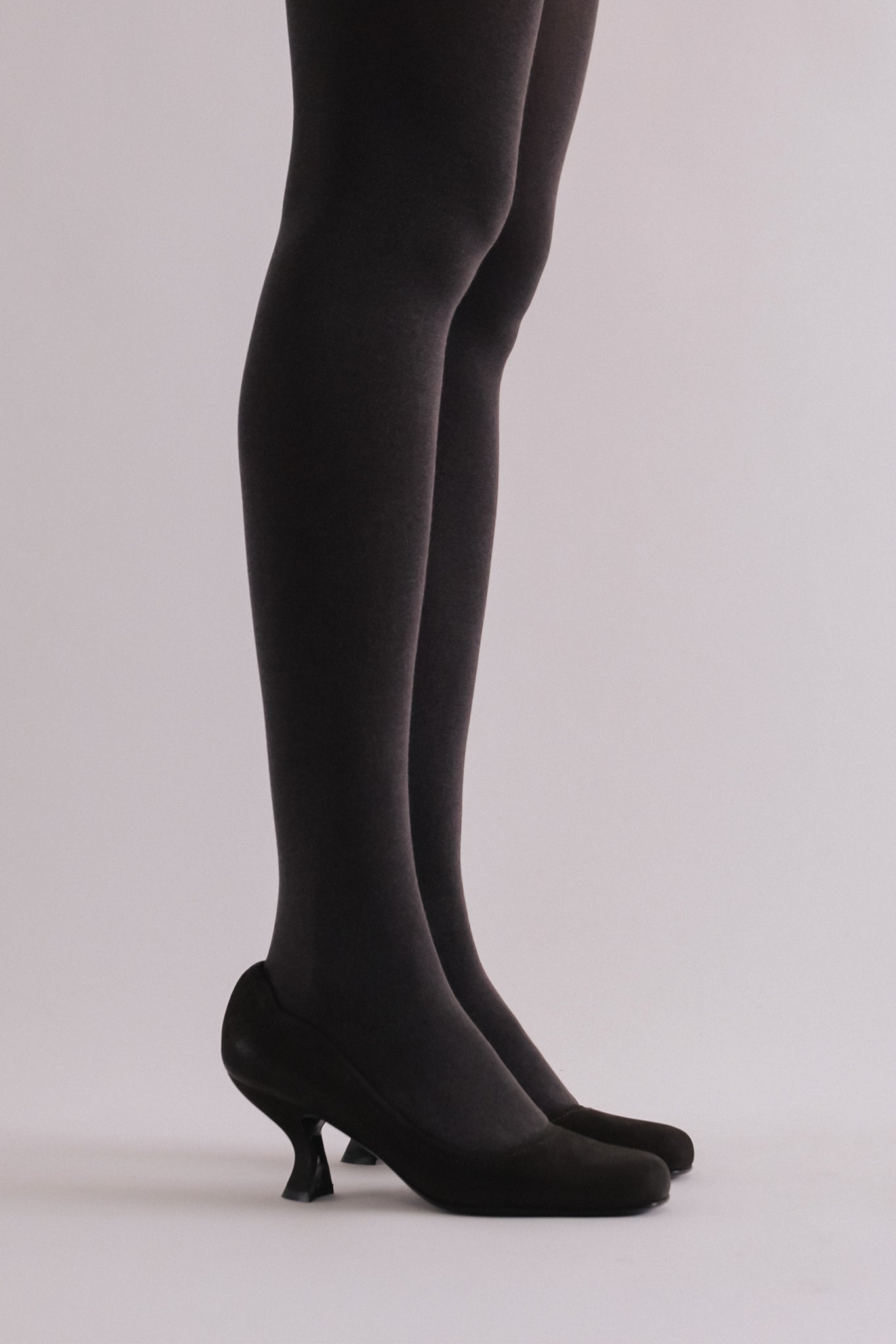 PRADA FW2004 DEADSTOCK LEATHER PUMPS