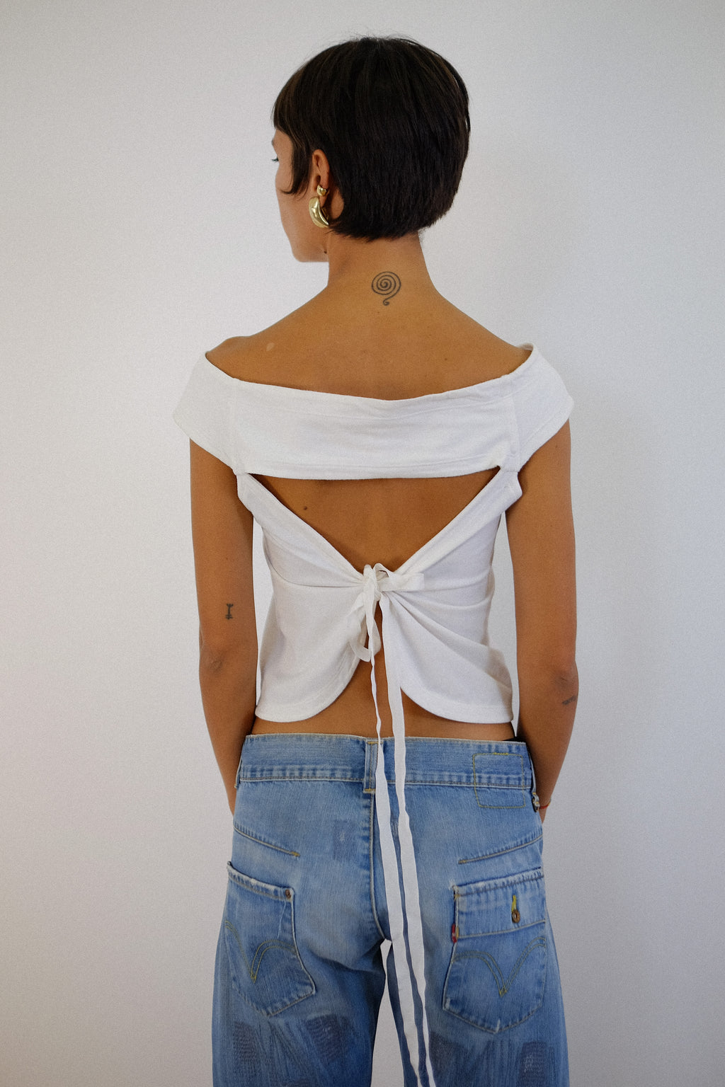 PHILOSOPHY BY ALBERTA FERRETTI OPEN BACK TOP IN WHITE