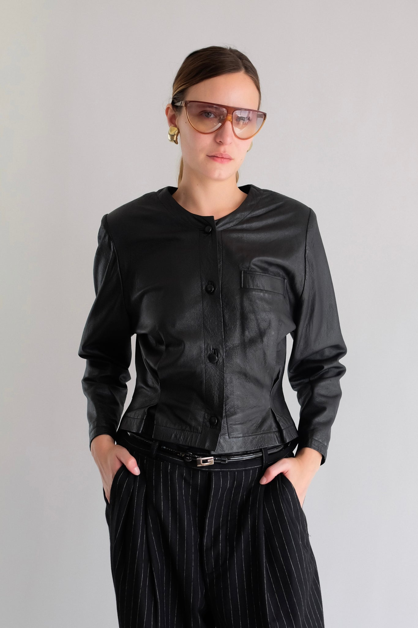 ELIZABETH DAY SINCH TAIL JACKET IN BLACK LEATHER