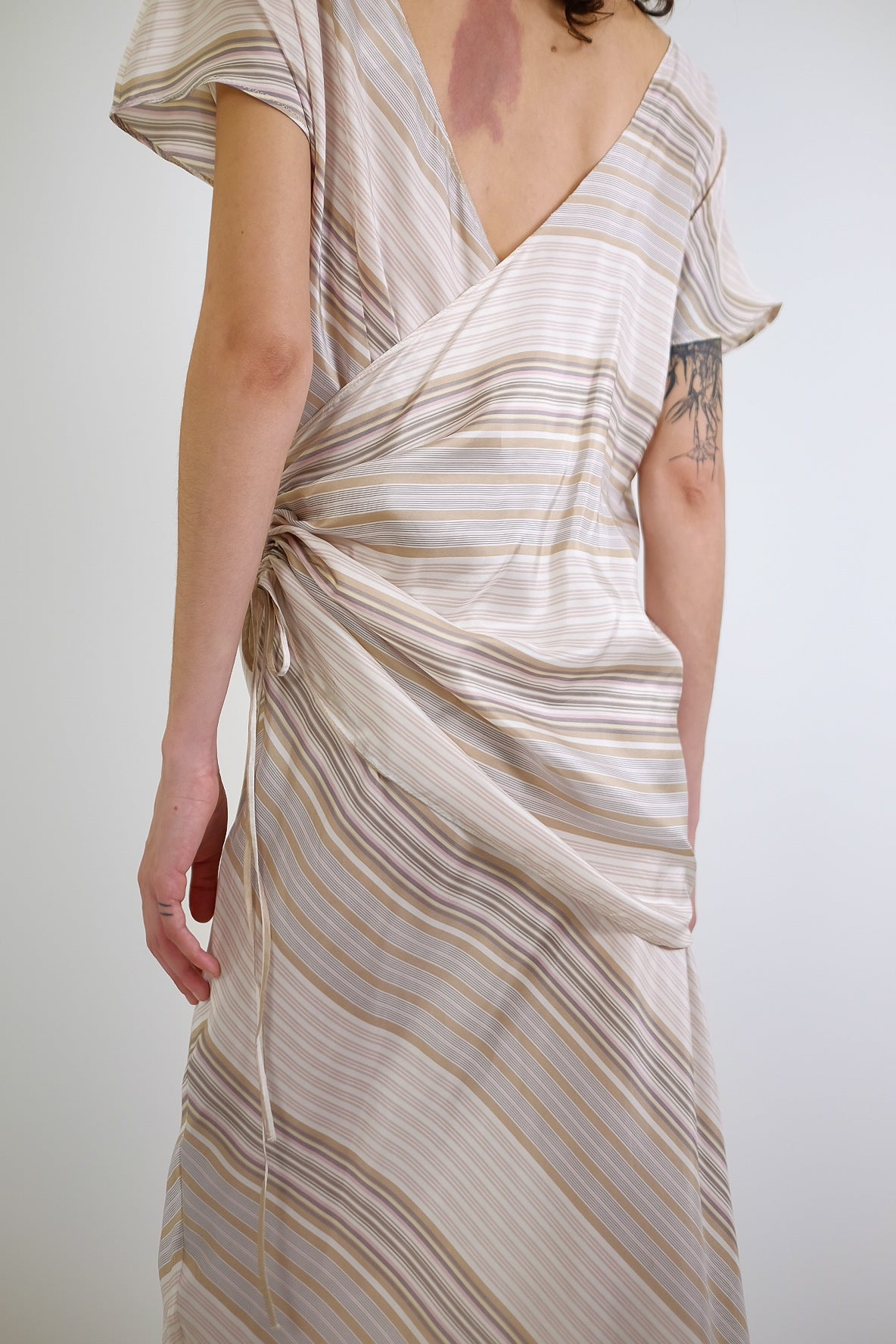 TEHEN SILK GATHERED DRESS