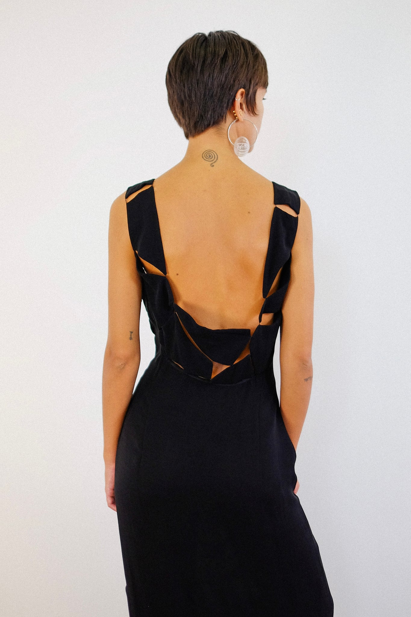 MAXMARA FRACTURED CUTOUT MAXI DRESS IN BLACK CREPE
