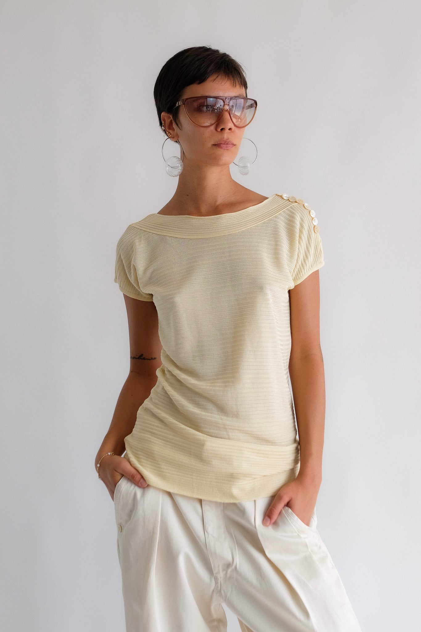 80S GIANFRANCO FERRÉ RIB TOP IN BUTTER YELLOW