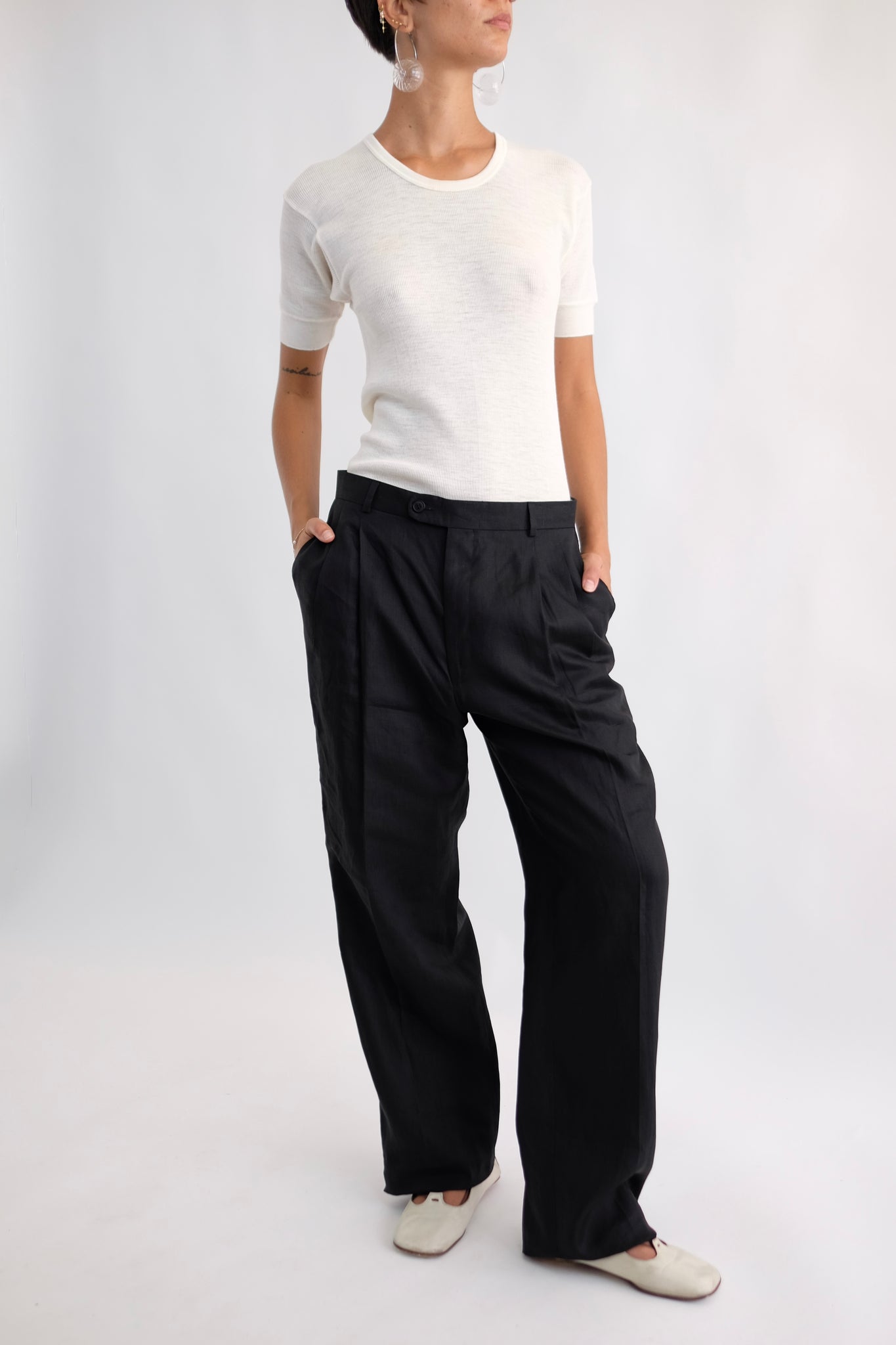 ITALIAN SOFT TAILORED PLEAT PANTS IN BLACK STRUCTURED LINEN