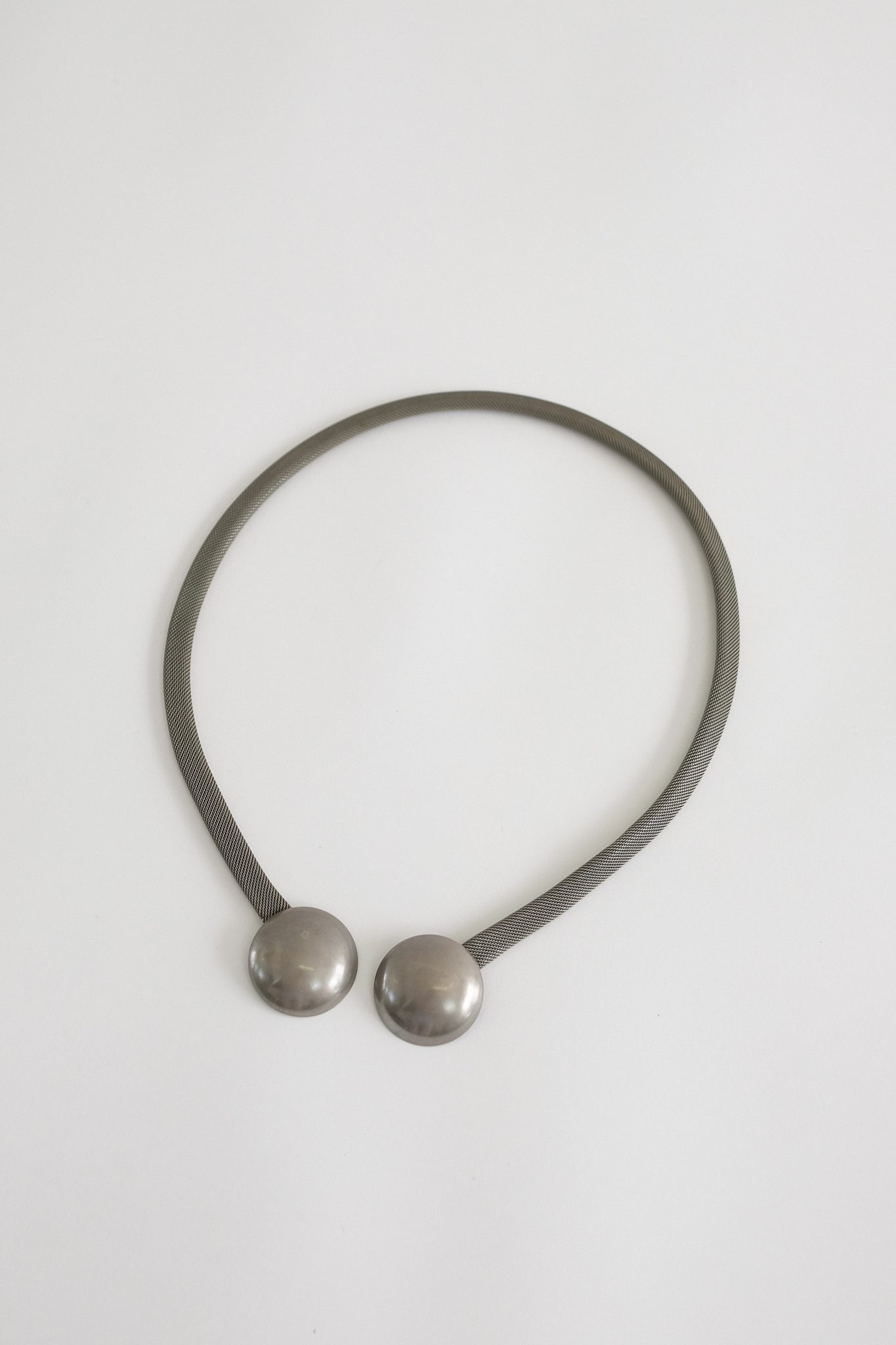 VINTAGE 1960s CRAFT MODERNIST METAL NECKACE - BELT