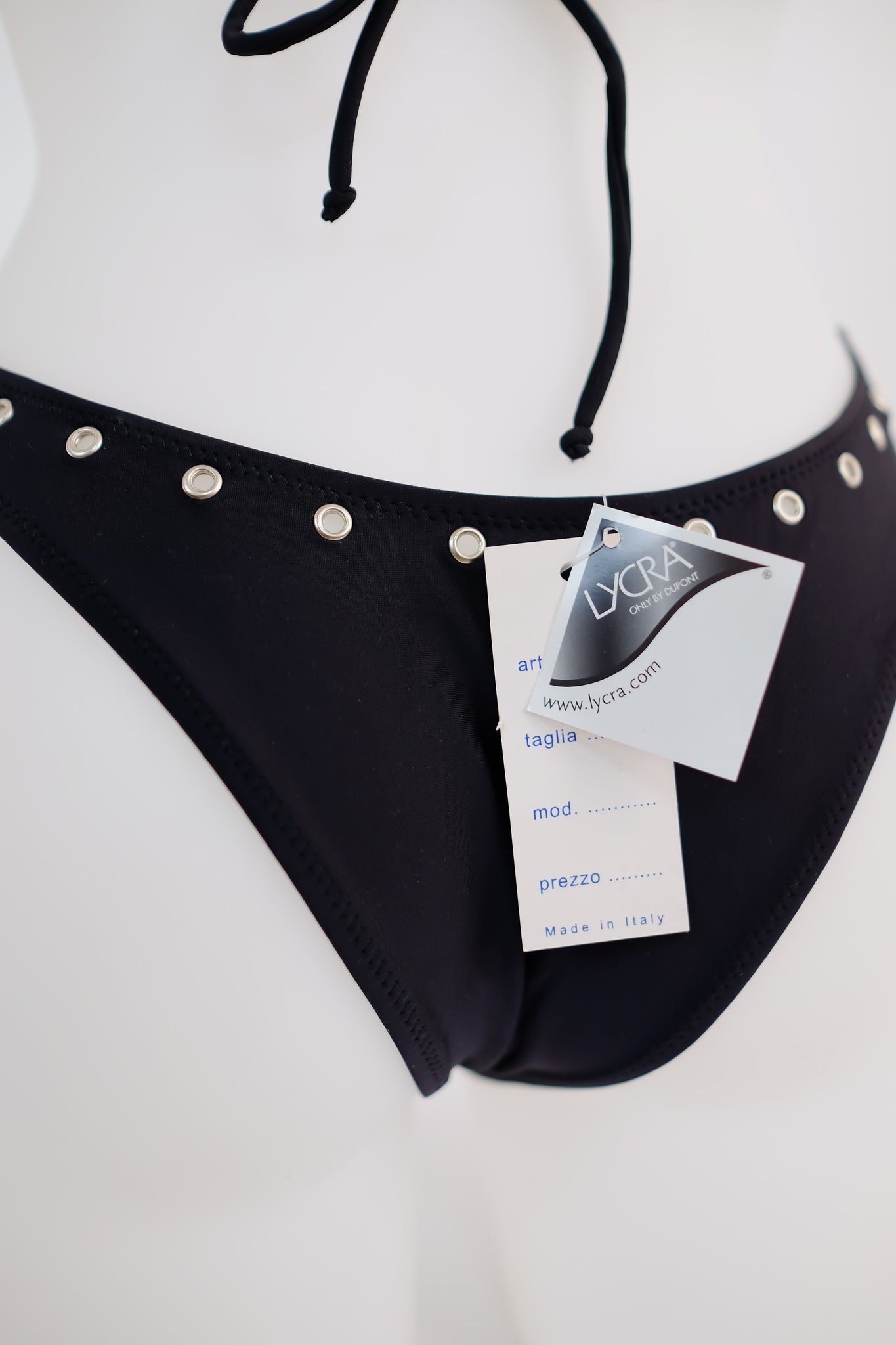 SEVENSIX KINI IN BLACK