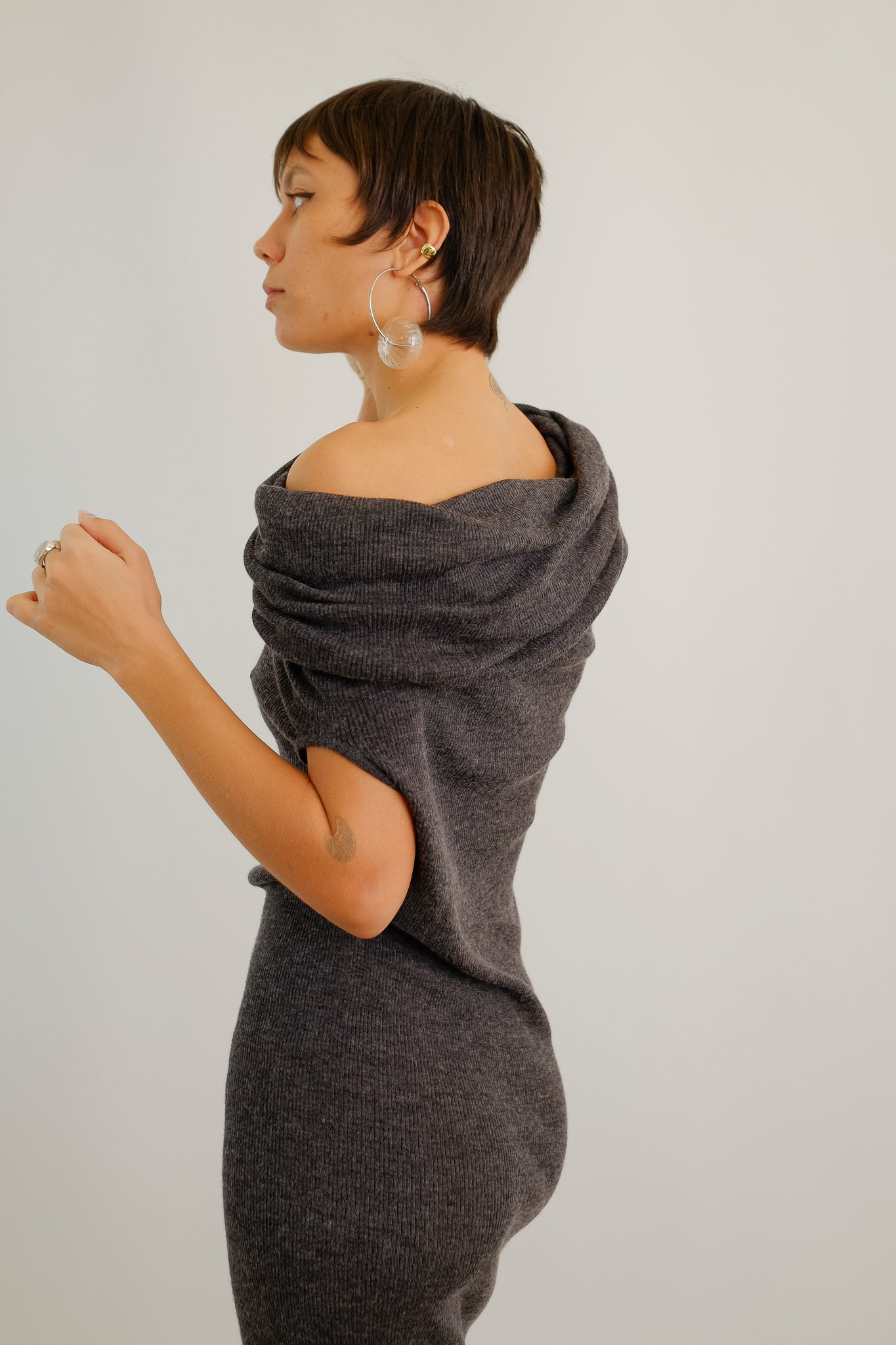 MALLONI ASYMMETRIC KNIT DRESS IN GREY WOOL