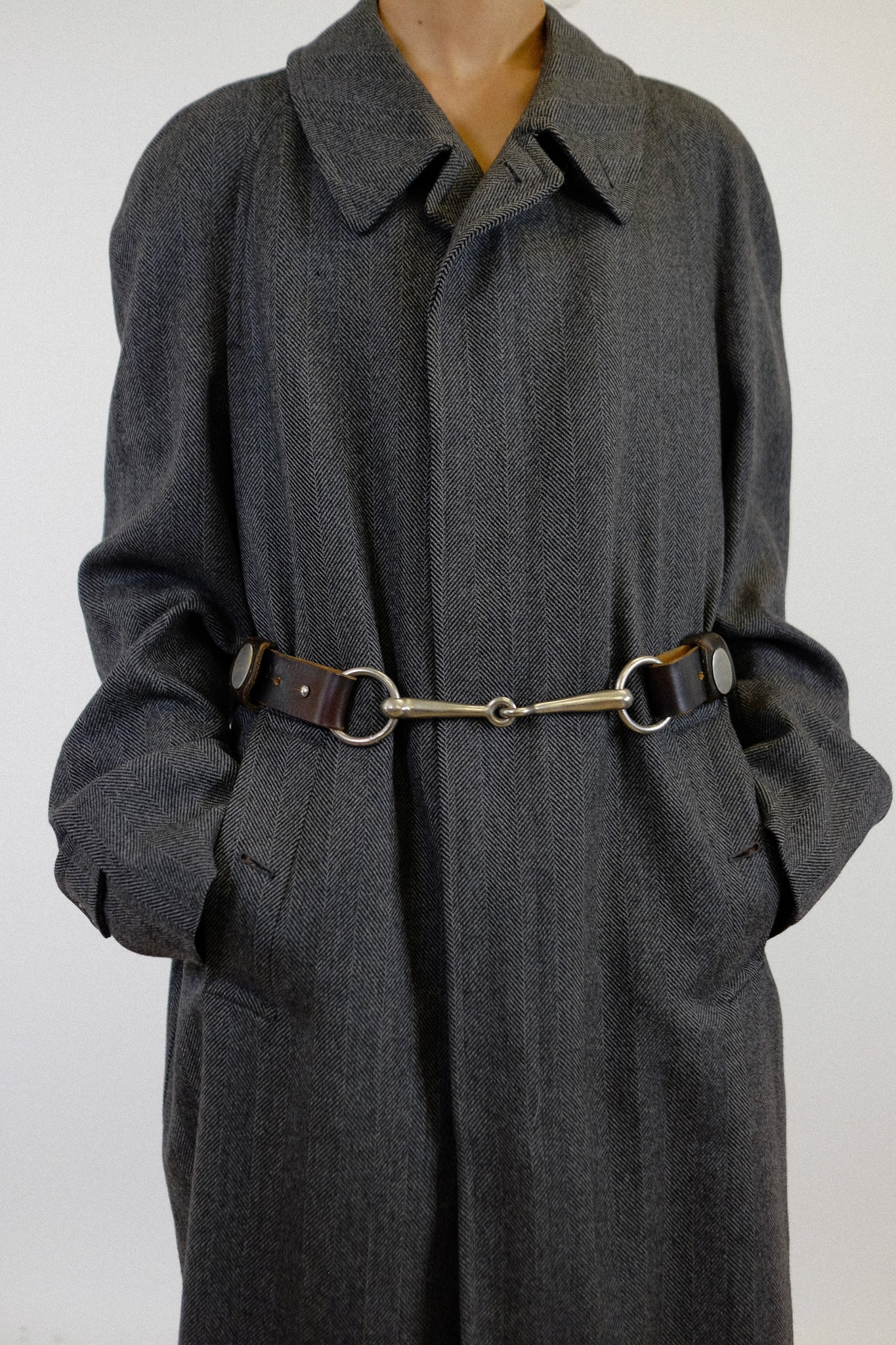 LEATHER HUNGARIAN HORSEBIT BELT IN CHOCOLATE BROWN