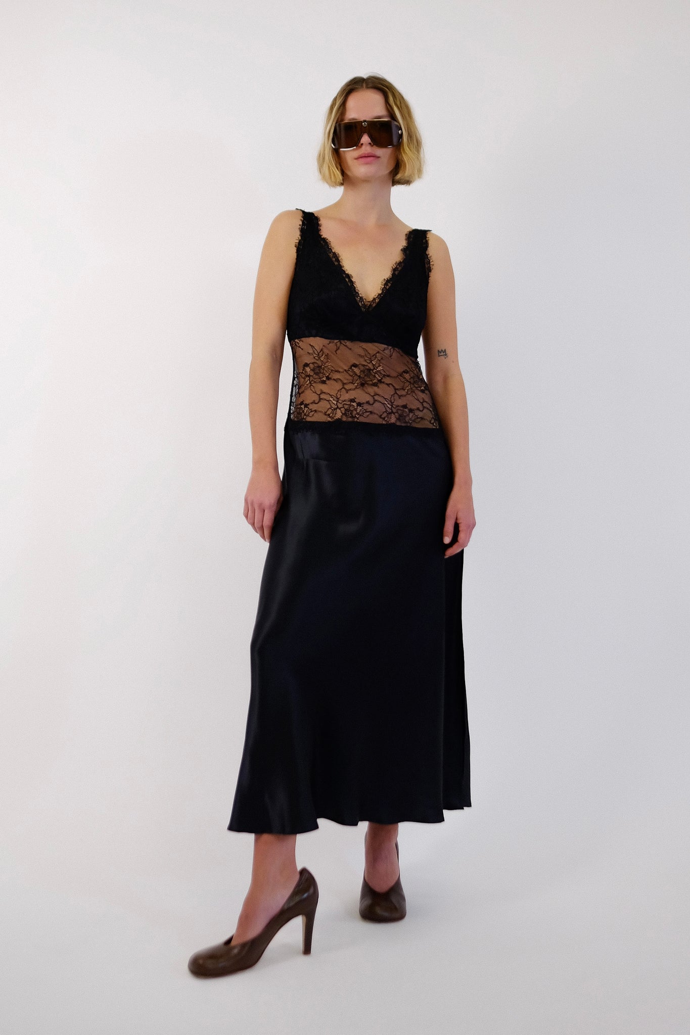 ITALIAN SILK & LACE CUTAWAY DRESS