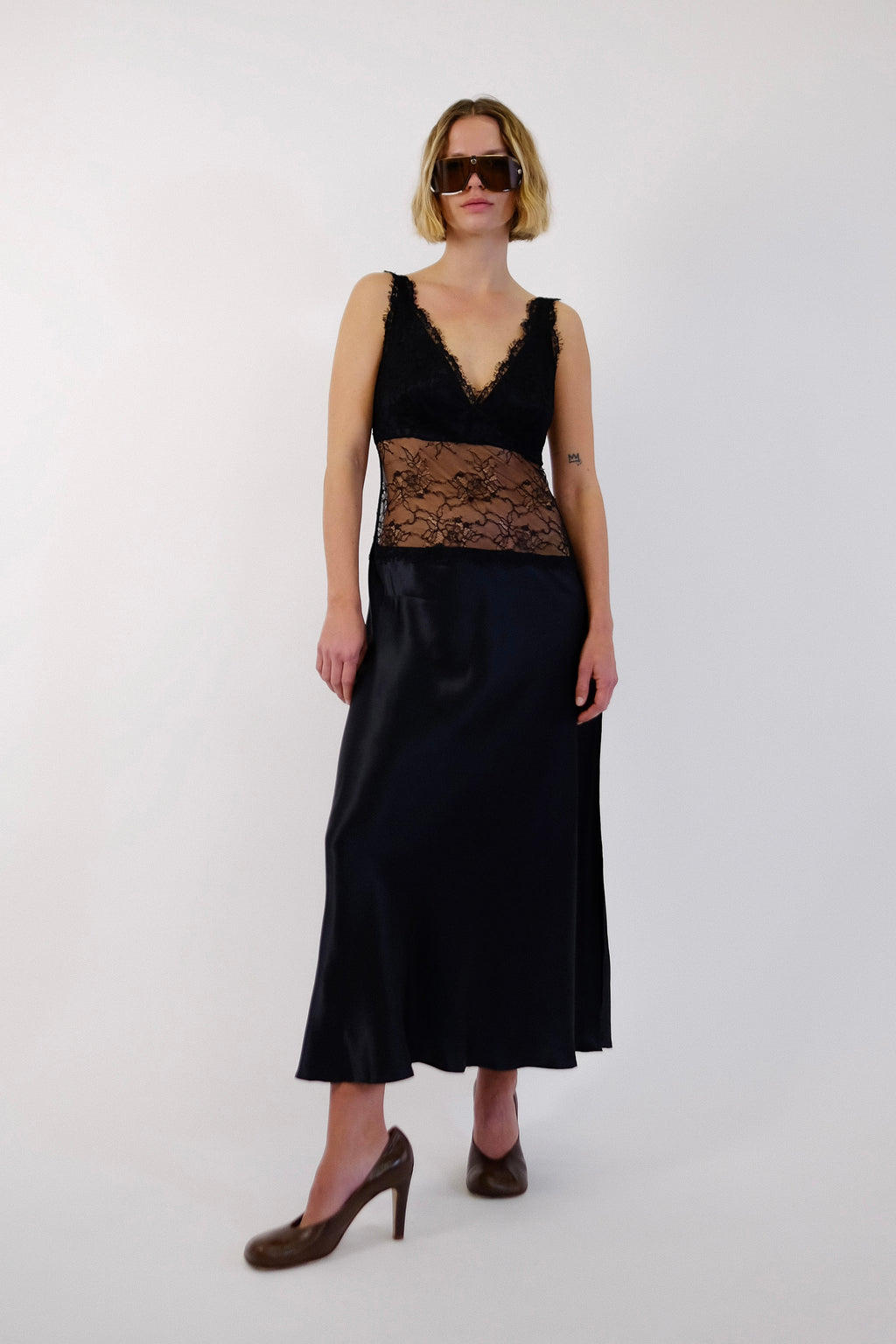 ITALIAN SILK & LACE CUTAWAY DRESS