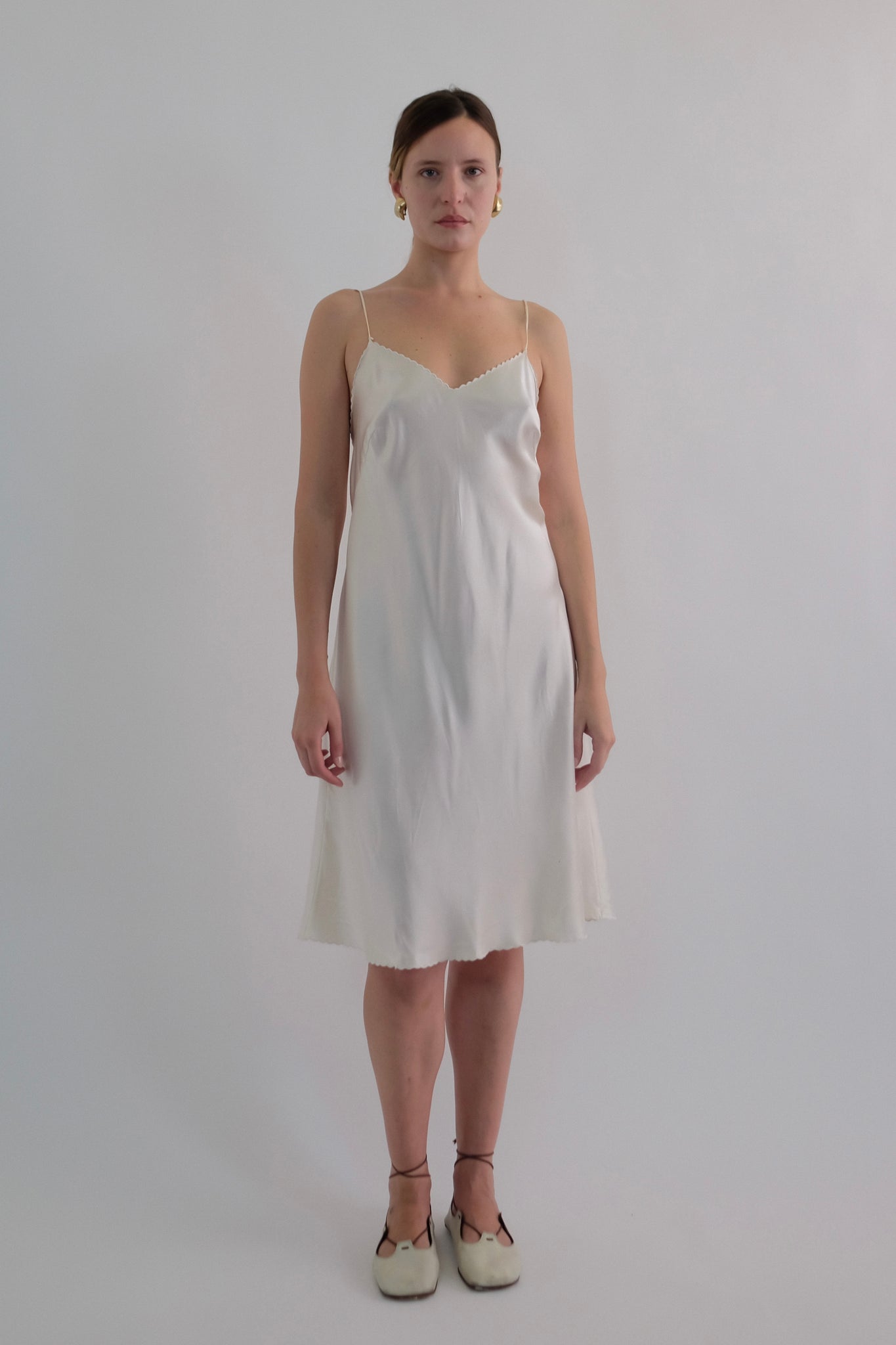 VINTAGE SILK SATIN SLIP DRESS IN OFF WHITE