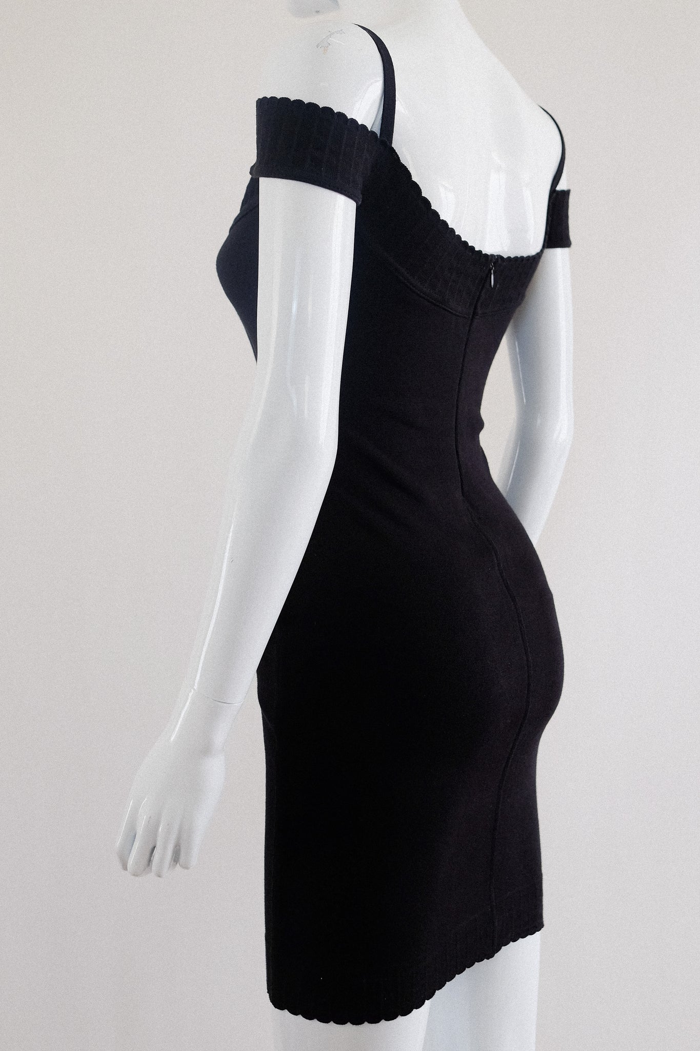 RARE DOCUMENTED 1992 AZZEDINE ALAIA DRESS