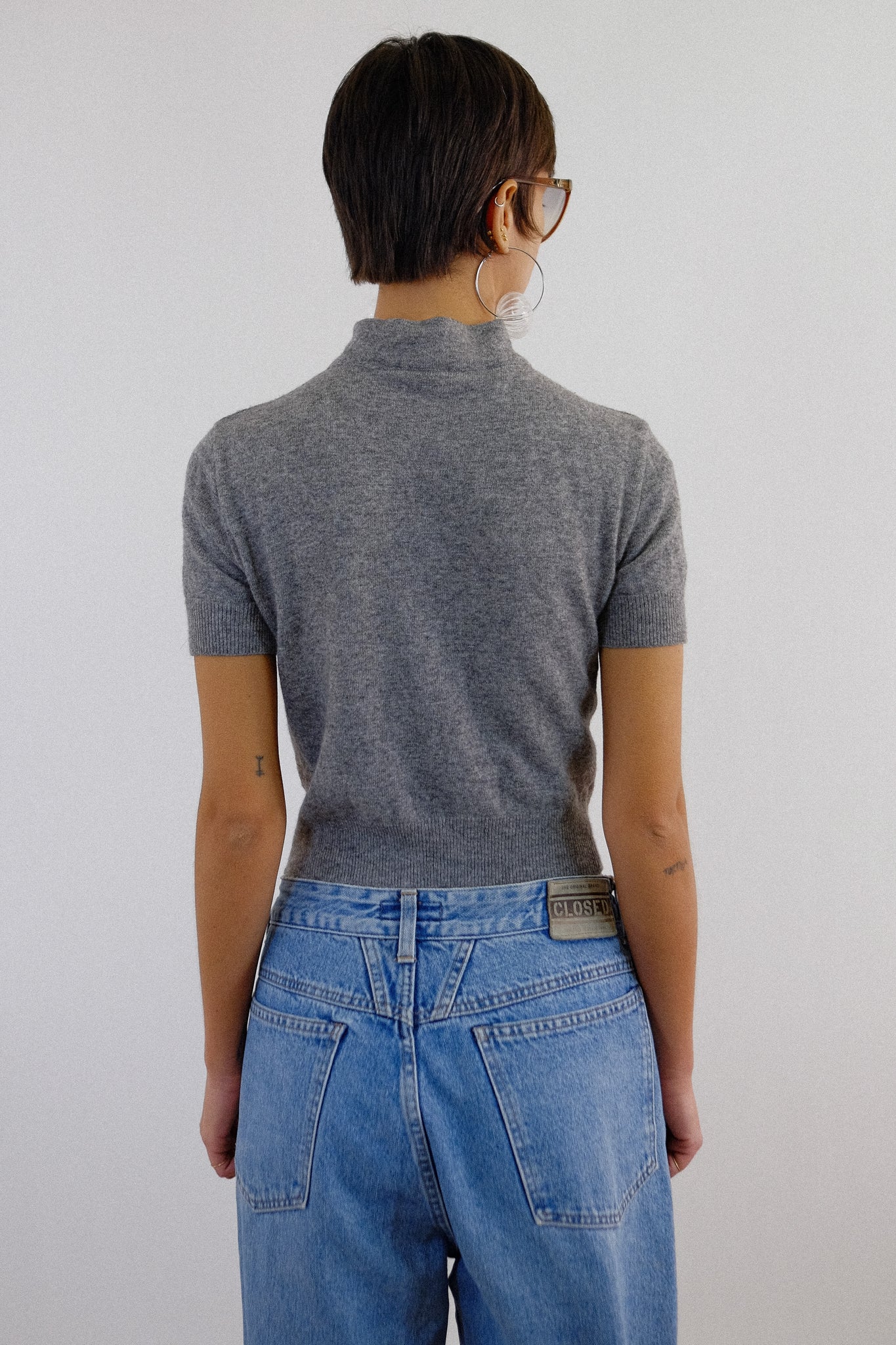 PHILOSOPHY BY ALBERTA FERRETTI RUCHED KNIT TOP IN LIGHT GREY