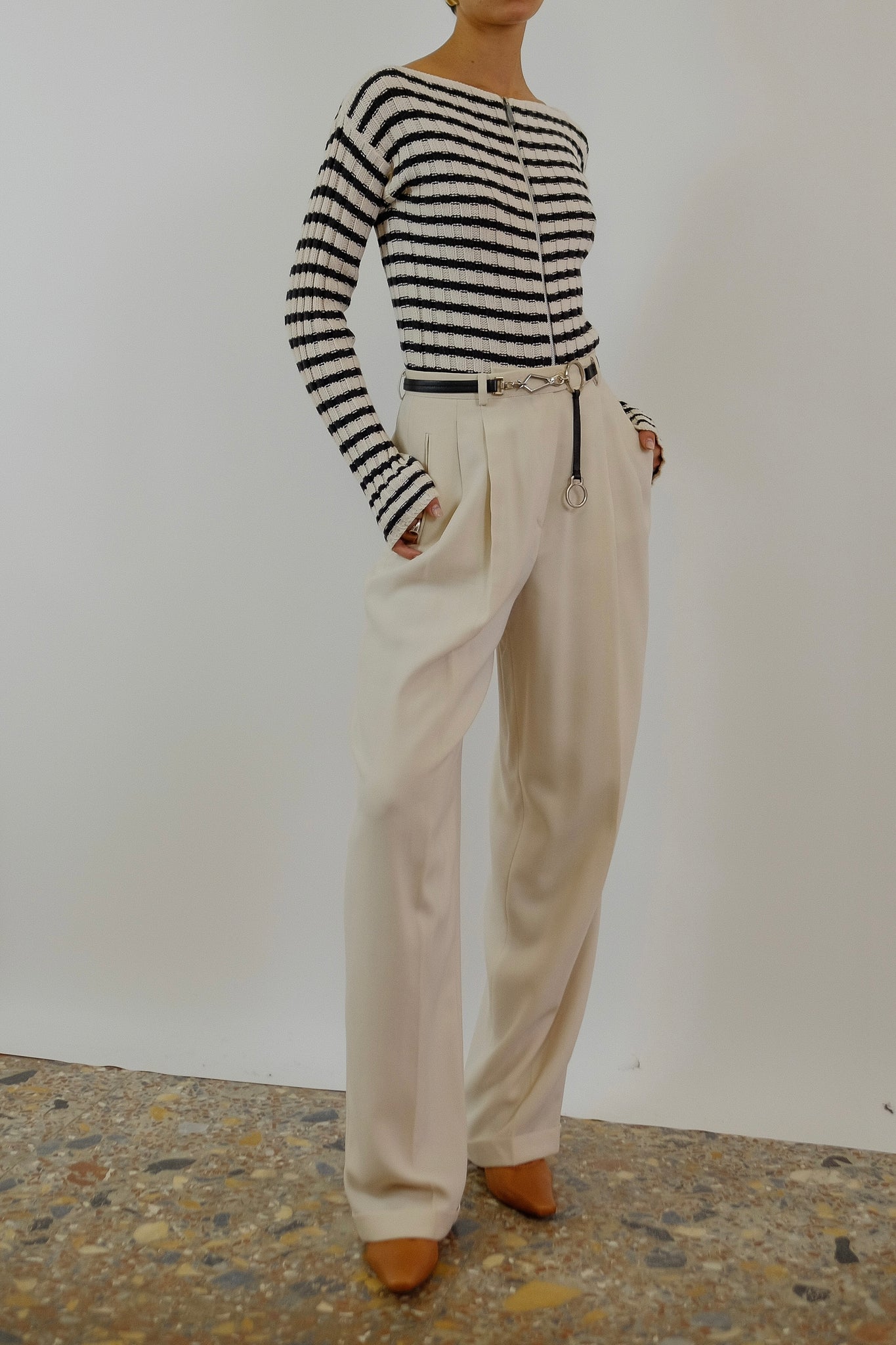 EARLY EMPORIO ARMANI PLEAT PANTS IN PASTEL CREAM