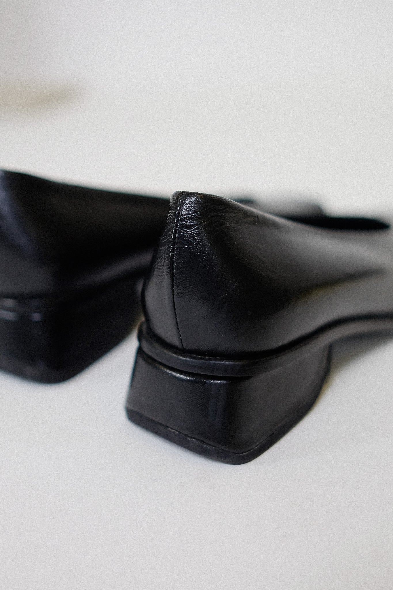 ITALIAN SQUARE TOE FLATS IN BLACK - DEADSTOCK