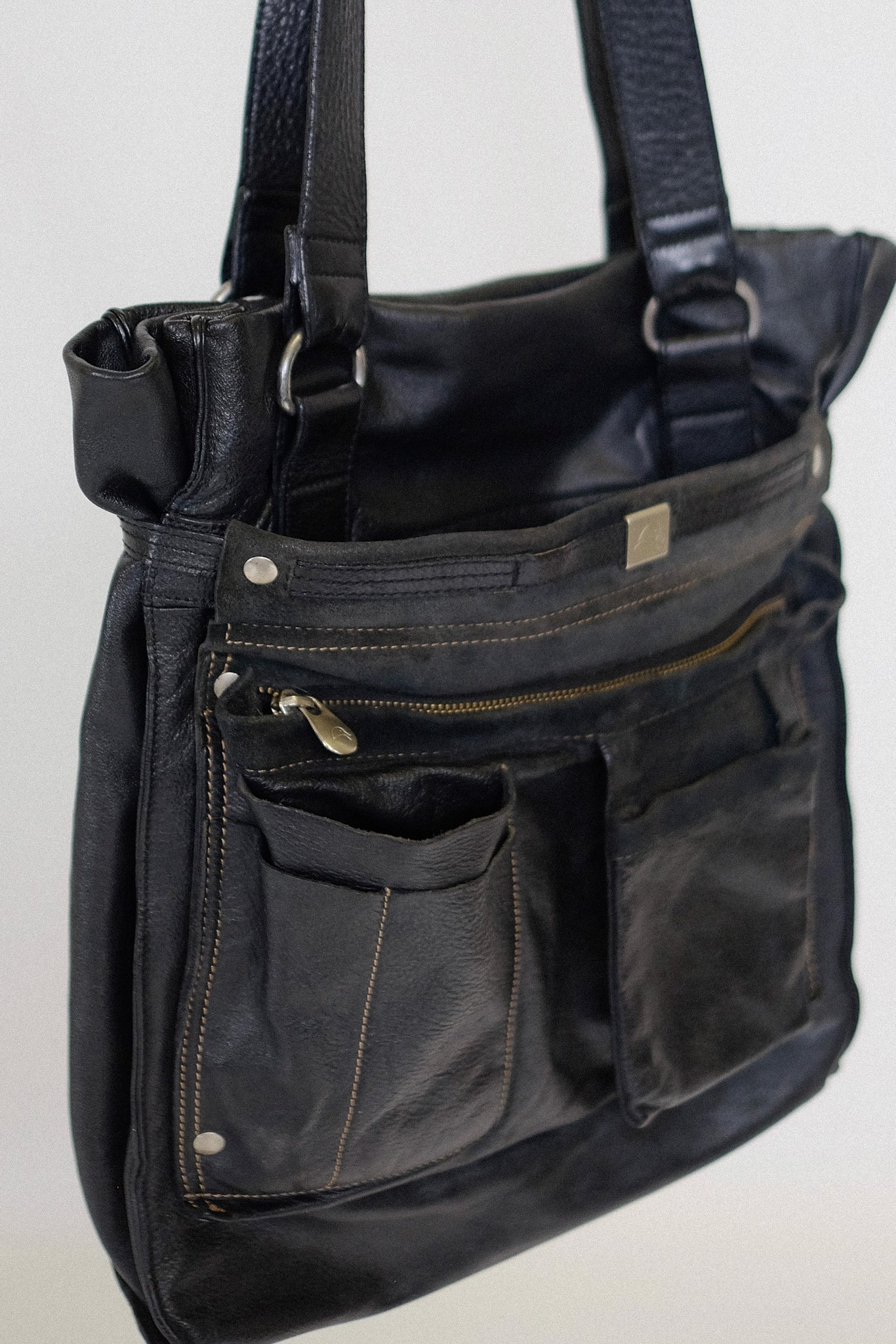 1990s MANDARINA DUCK LEATHER WORK BAG IN BLACK
