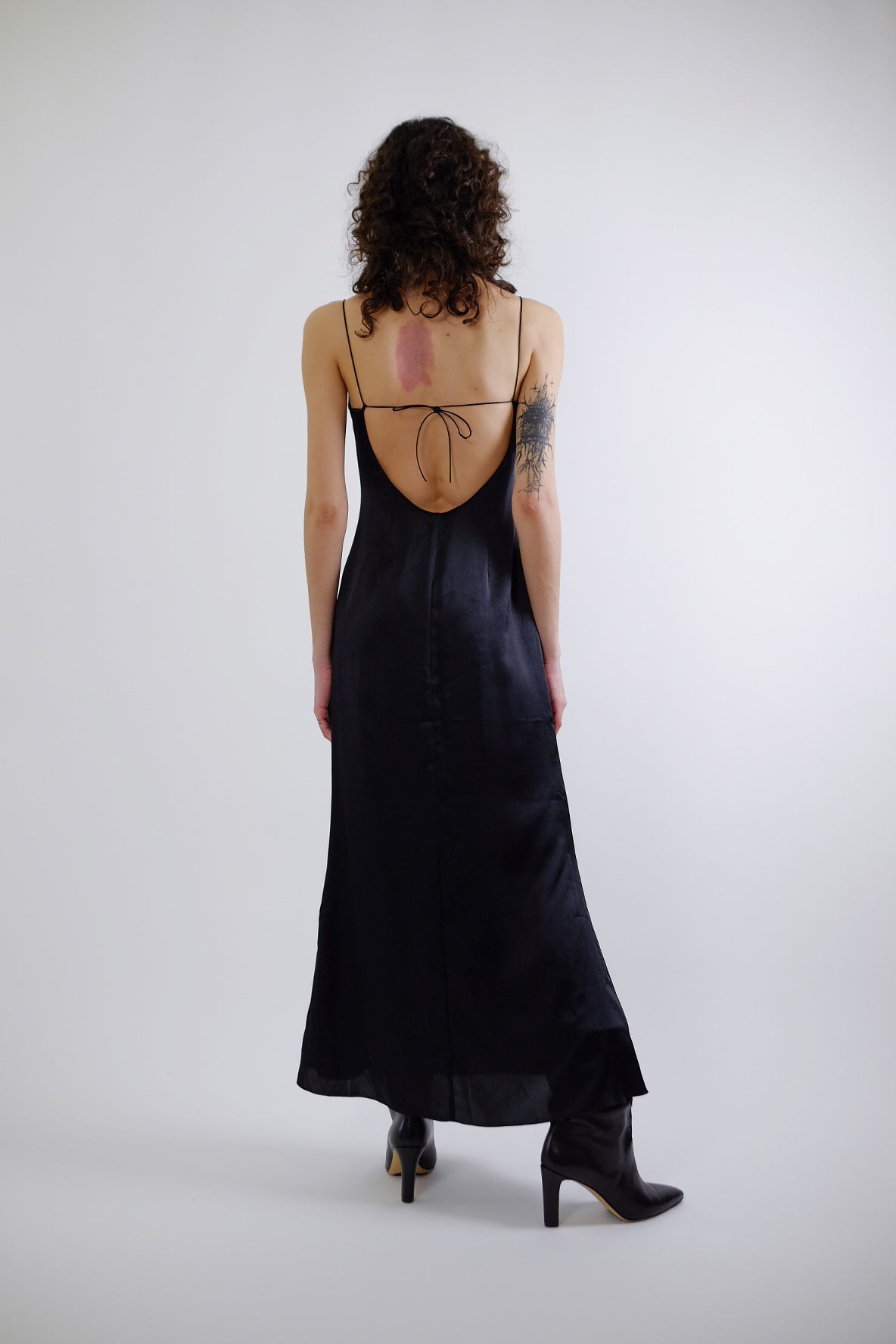 SISLEY LACED-BACK MAXI