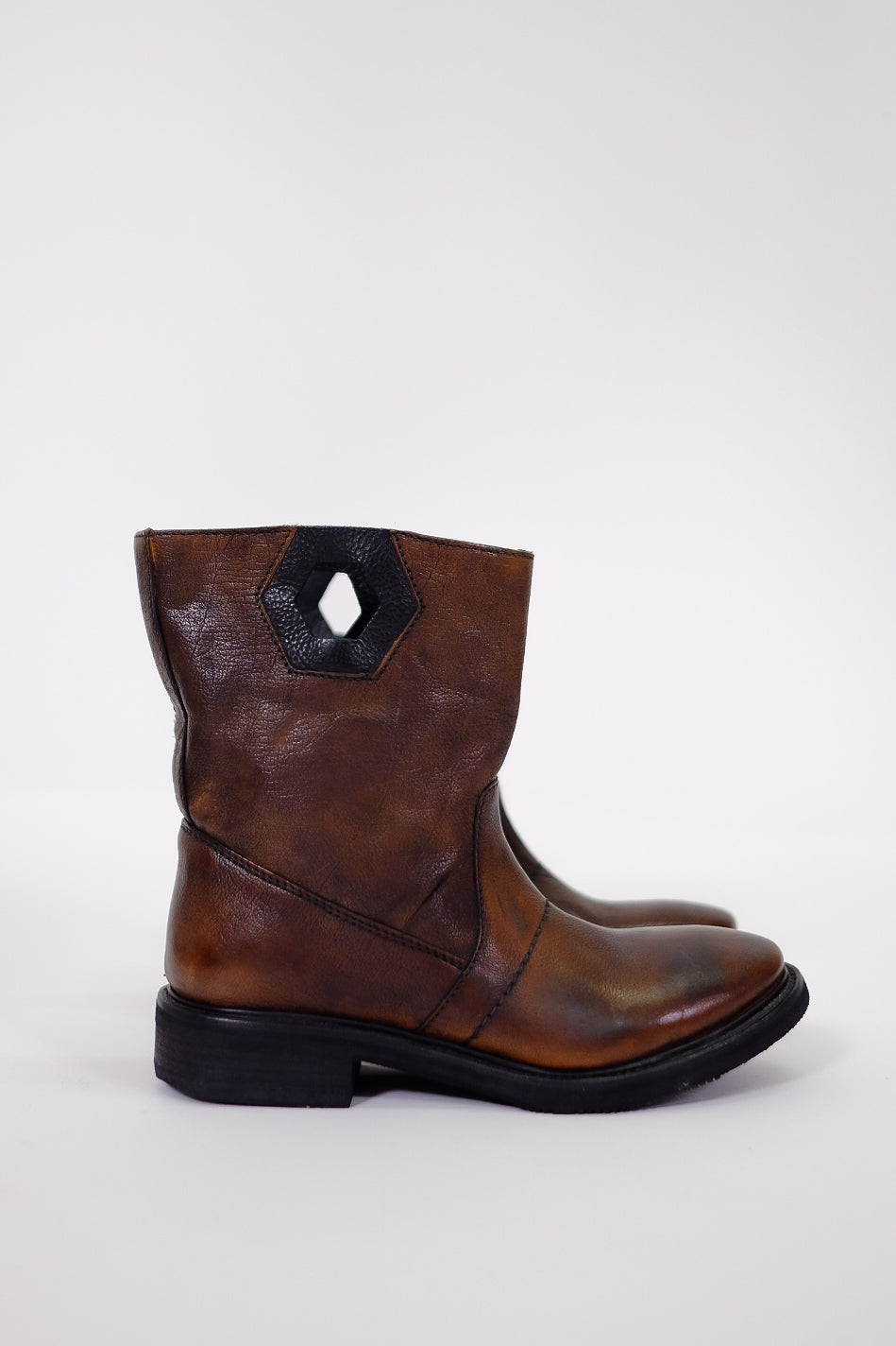 DIRK BIKKEMBERGS LOW LOOP BOOTS