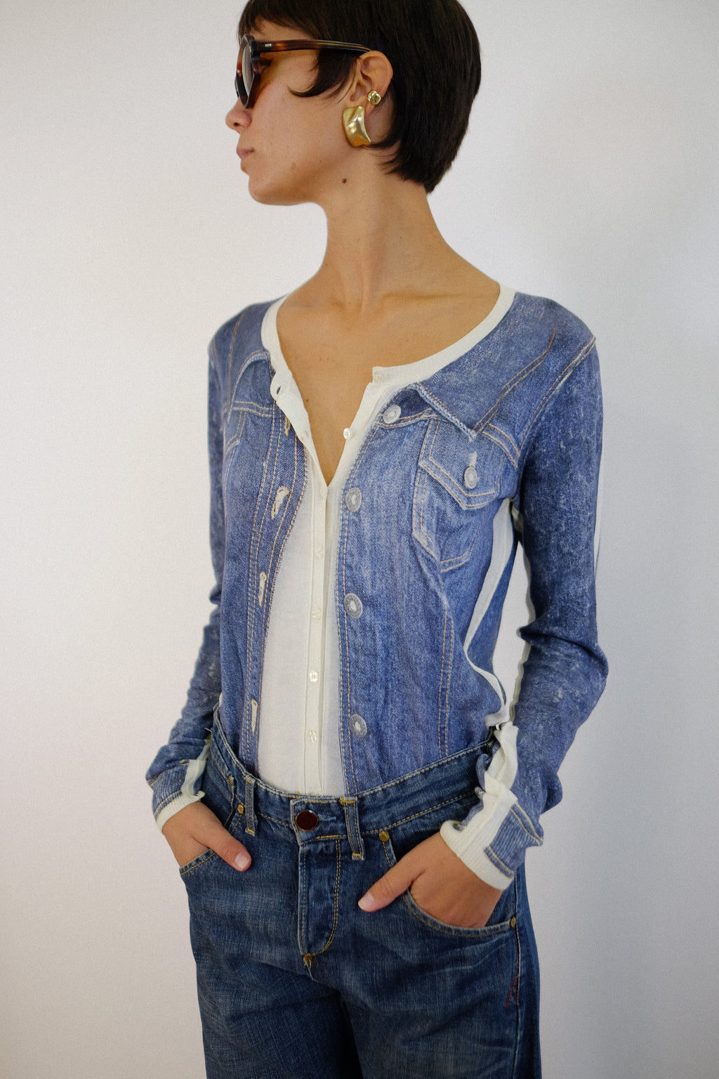 D&G TROMPE L'OEIL CARDIGAN IN CREAM WITH PHOTO REALISTIC DENIM PRINT