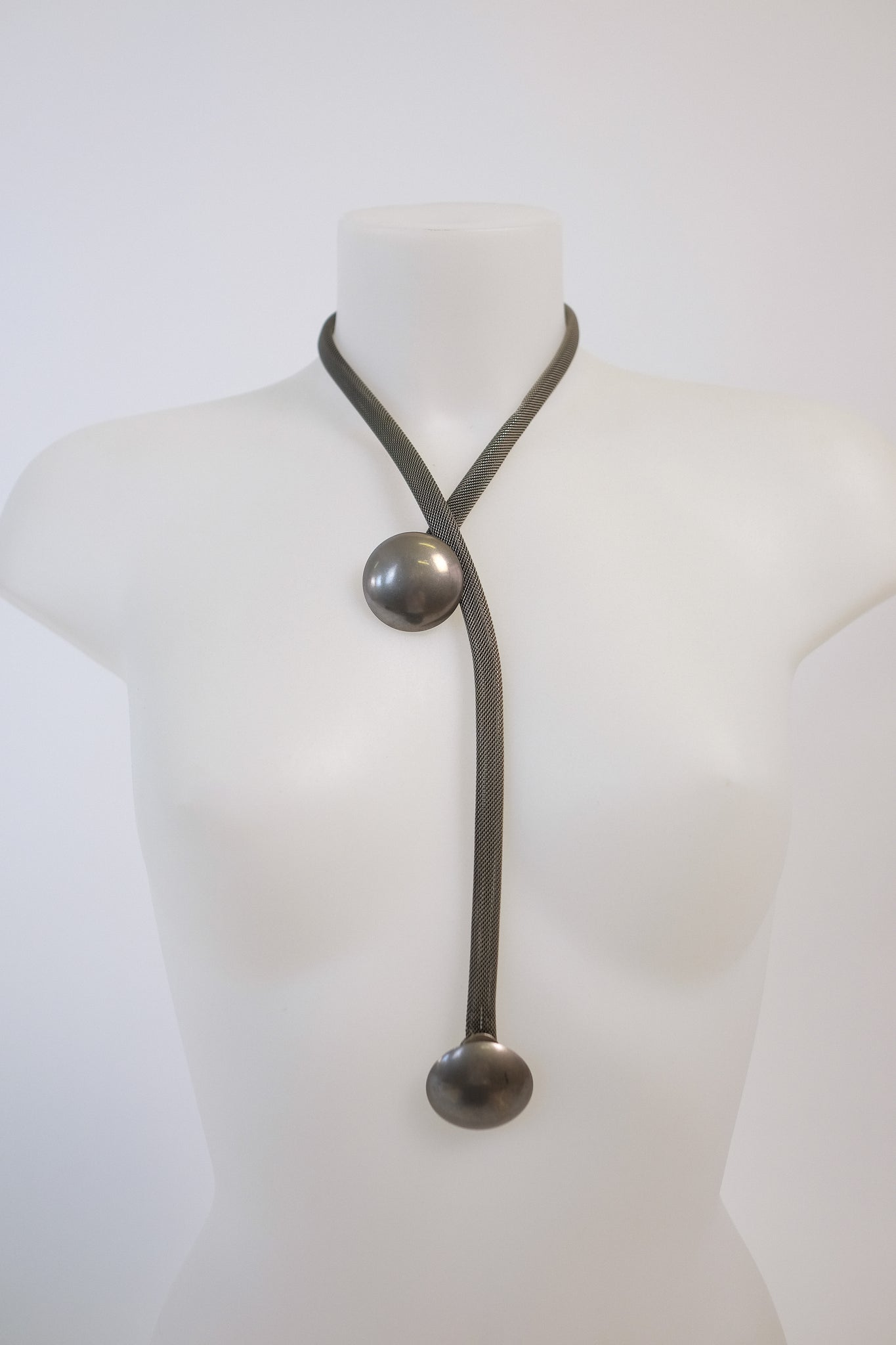 VINTAGE 1960s CRAFT MODERNIST METAL NECKACE - BELT