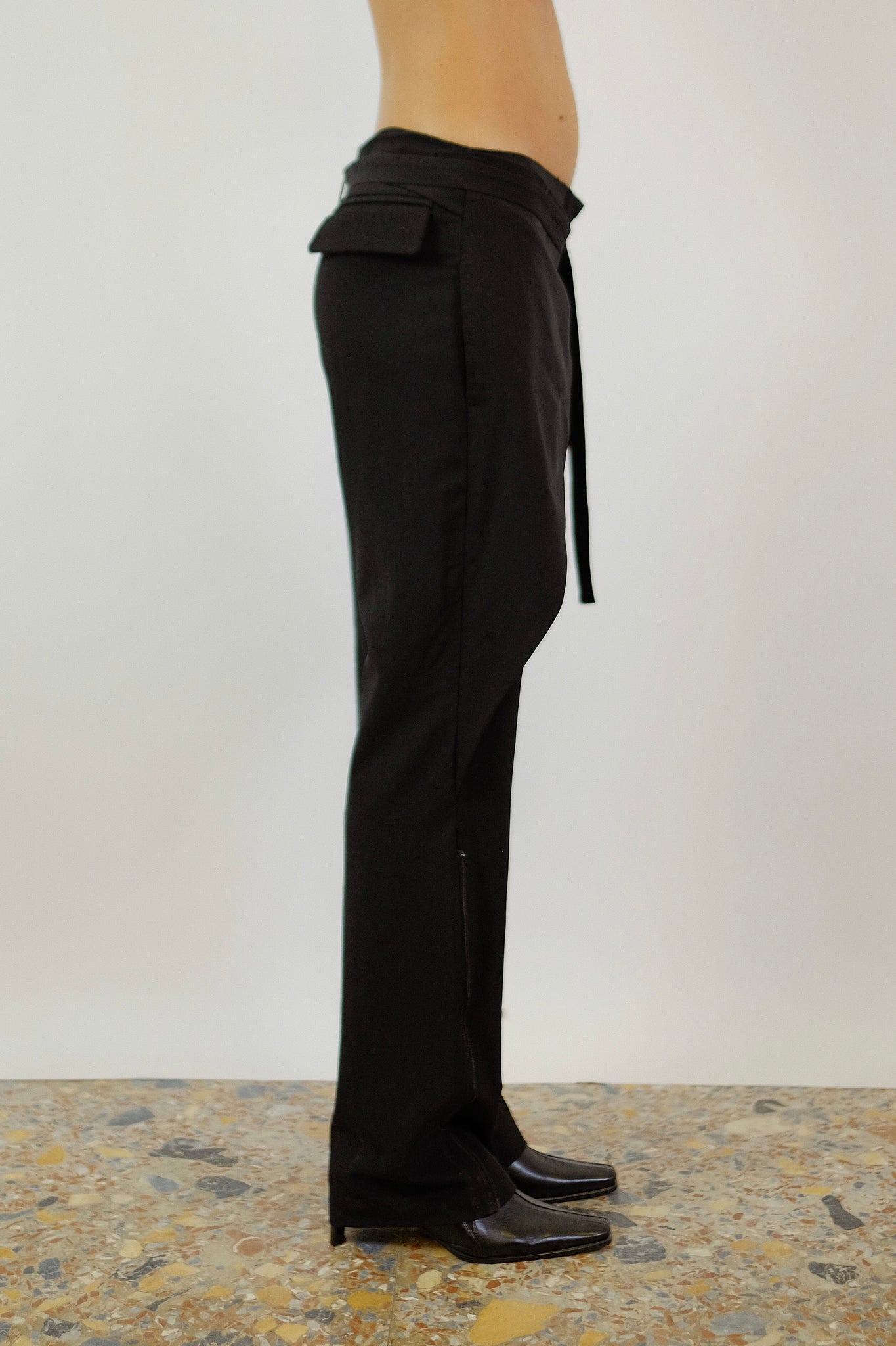 GERMANO ZAMA TECHNICAL WRAP-ZIP PANTS IN BLACK